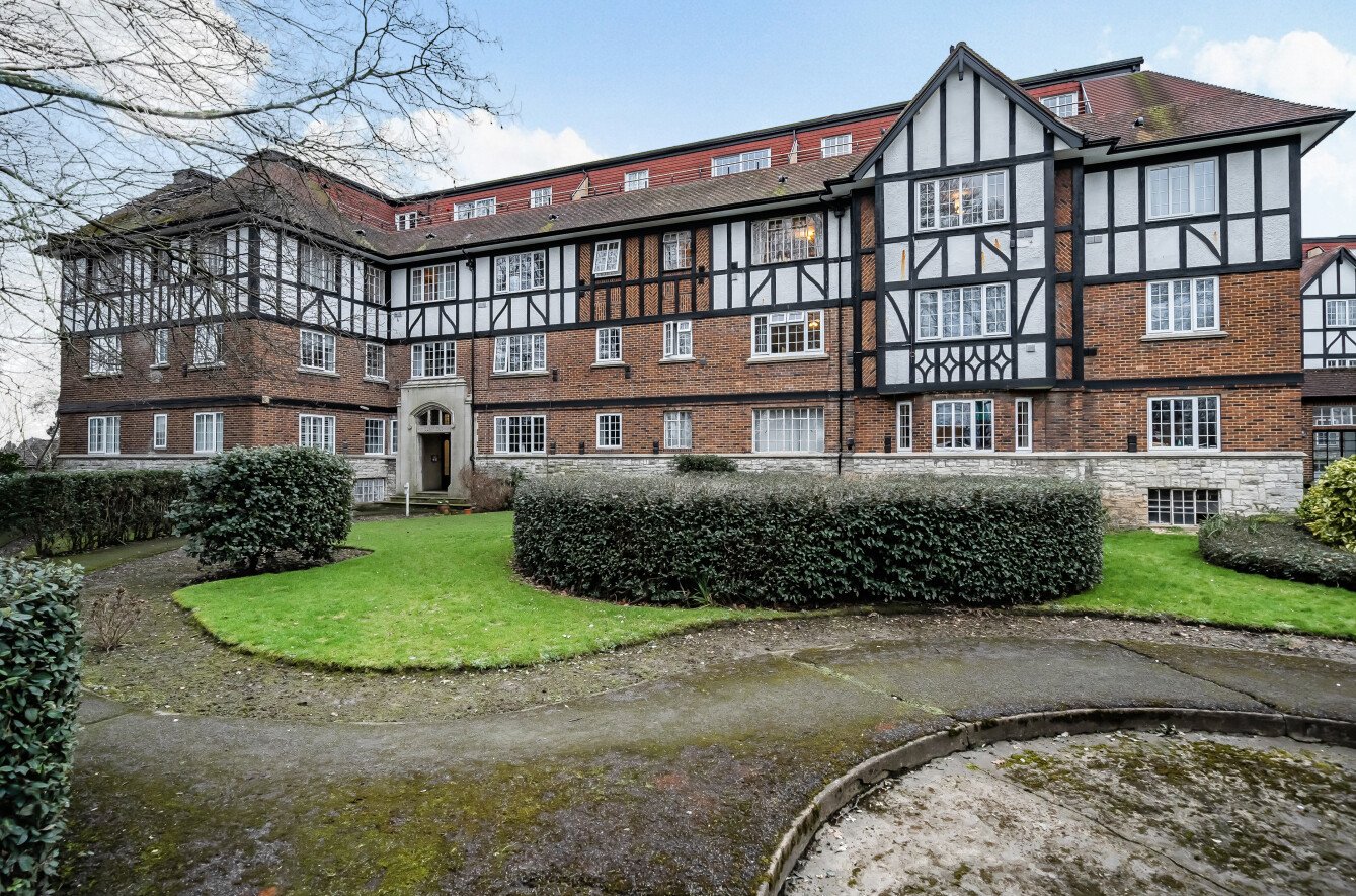 Millbrook Road East, Southampton, Hampshire, SO15