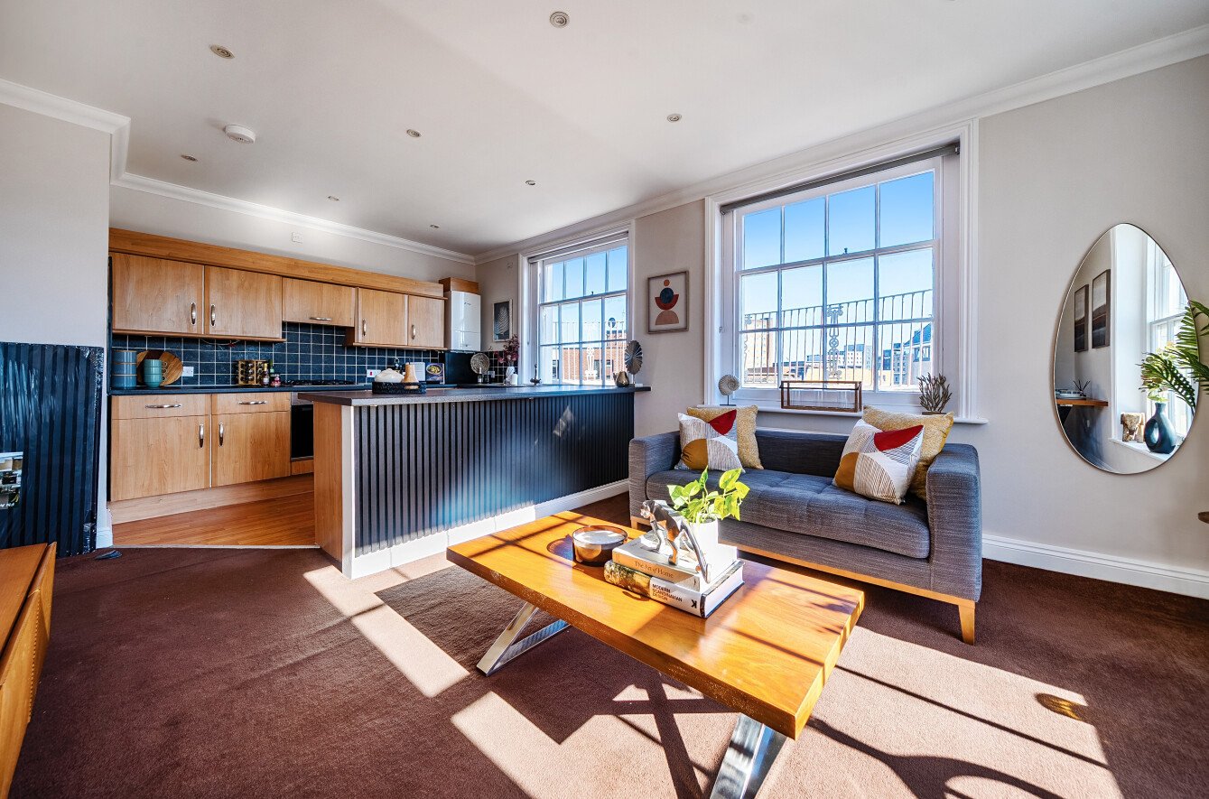 London Road, Southampton, Hampshire, SO15 - Charters