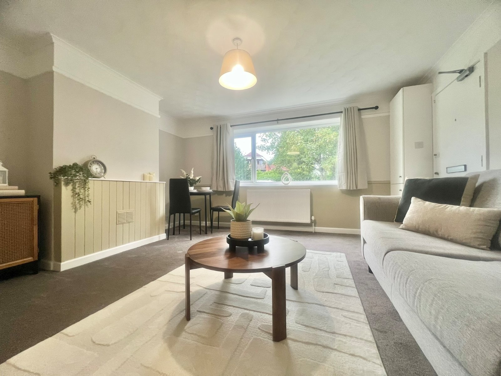 Thornhill Park Road, Southampton, Hampshire, SO18 - Charters