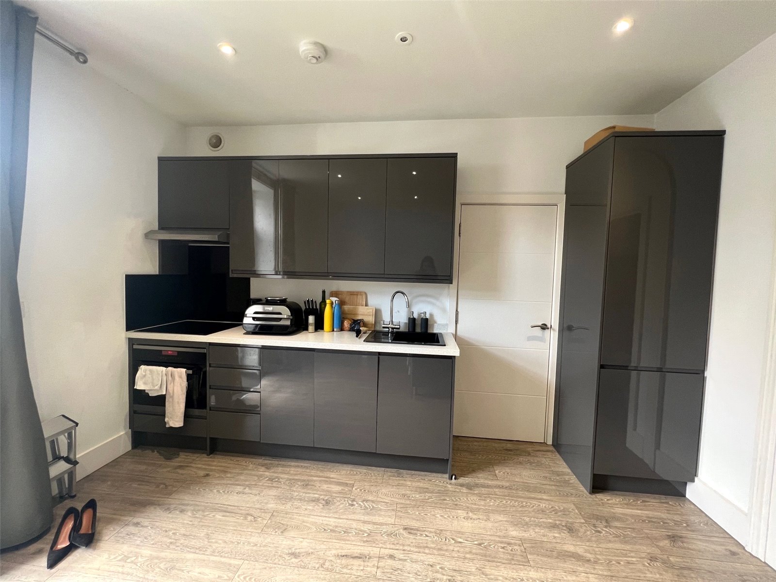 Millbrook Road East, Southampton, Hampshire, SO15 Millbrook Road East, Southampton, Hampshire, SO15 - Charters