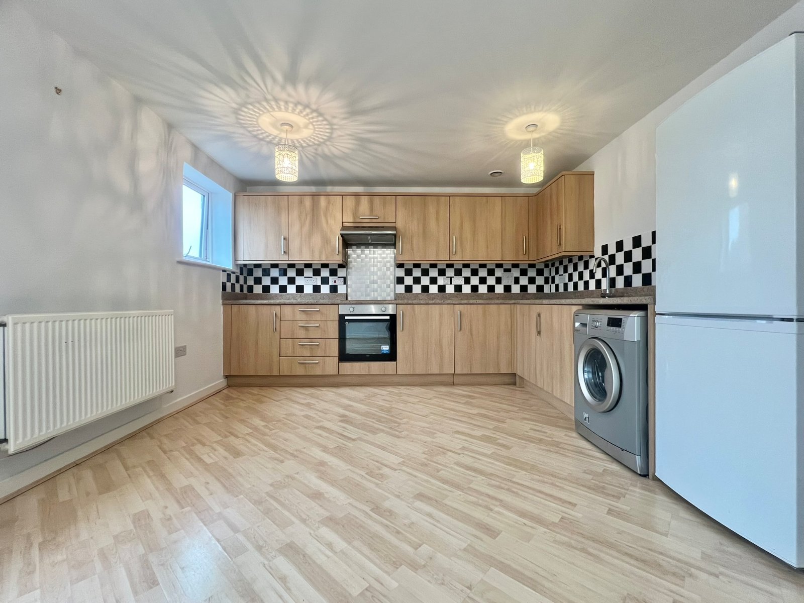 Hinkler Road, Southampton, Hampshire, SO19 - Charters