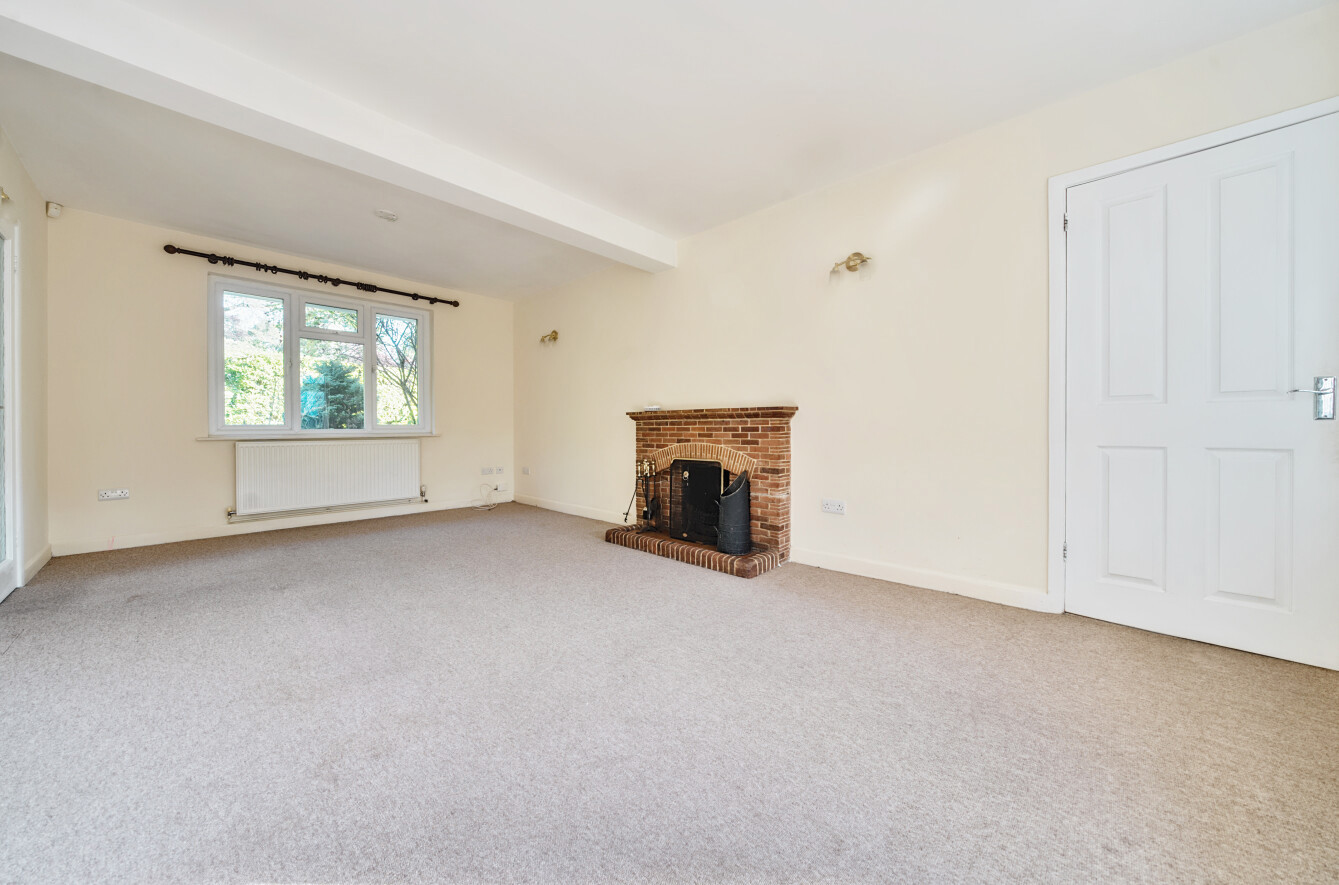 Burgess Road, Bassett, Southampton, Hampshire, SO16 - Charters