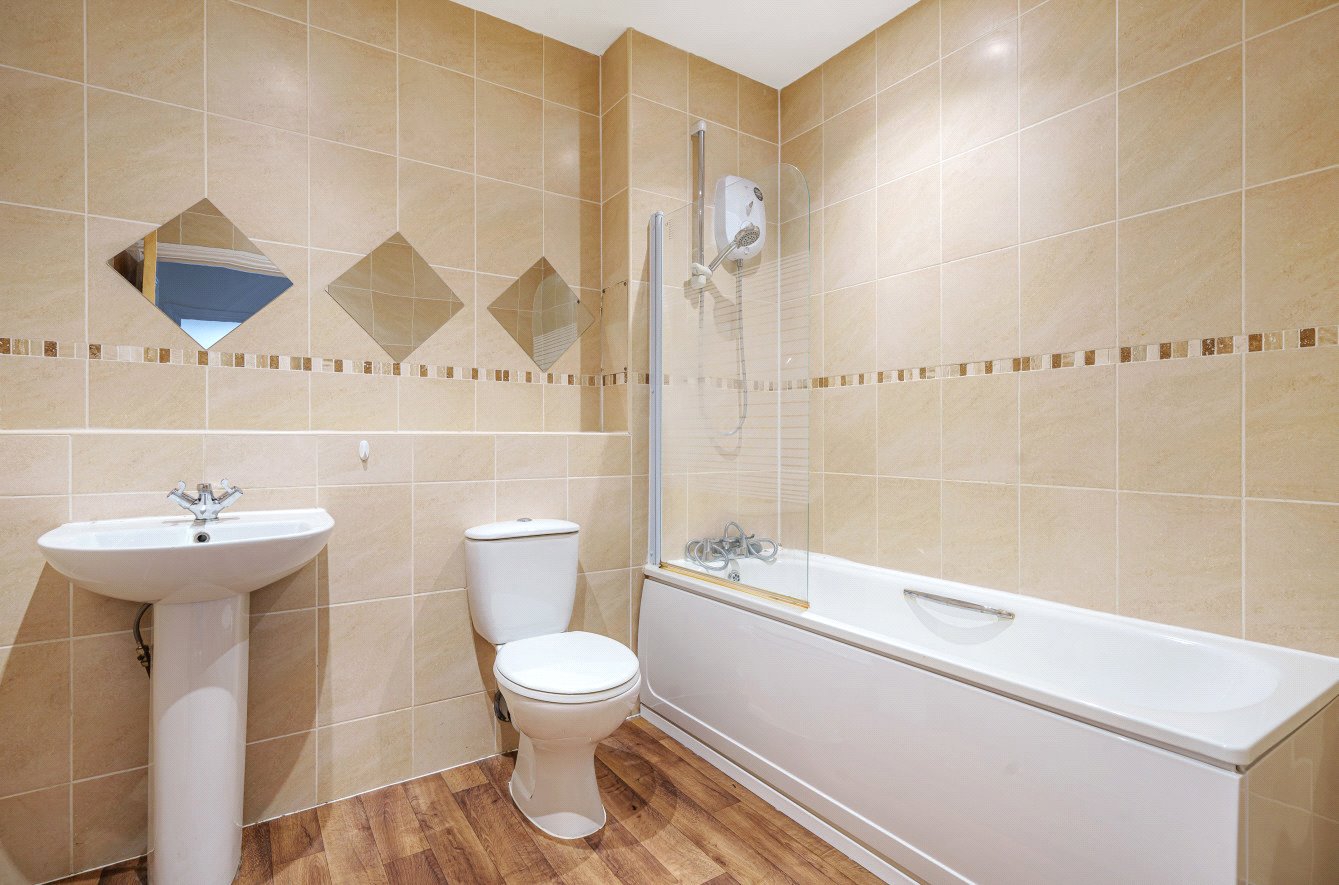 Victoria Road, Southampton, Hampshire, SO19