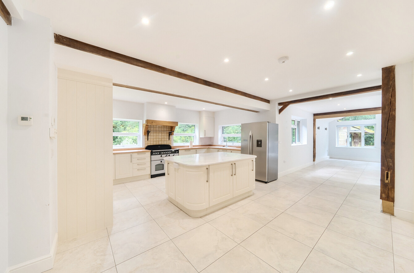Lordswood Lane, Chilworth, Southampton, Hampshire, SO16 - Charters