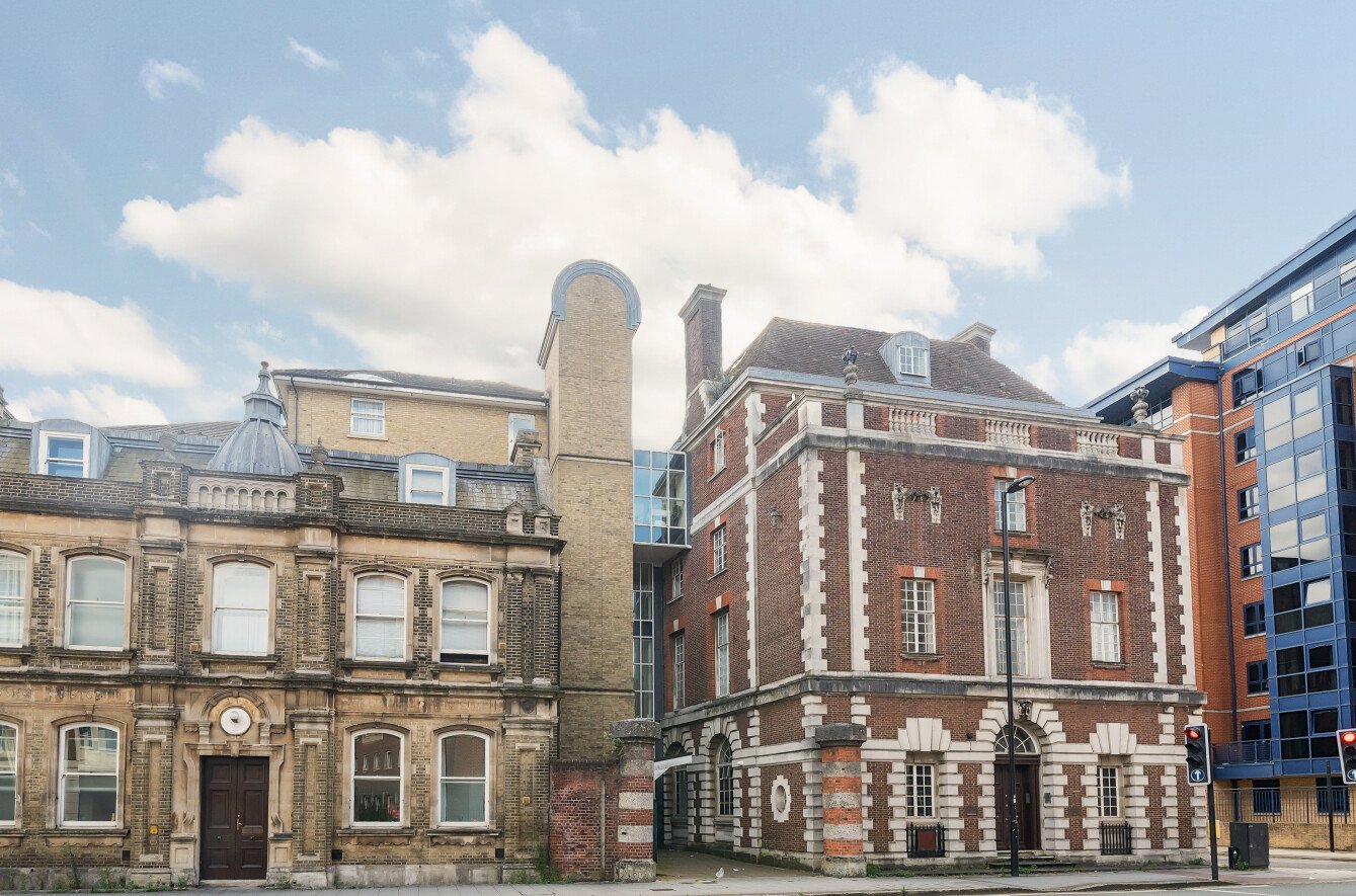 Neptune Way, Southampton, Hampshire, SO14