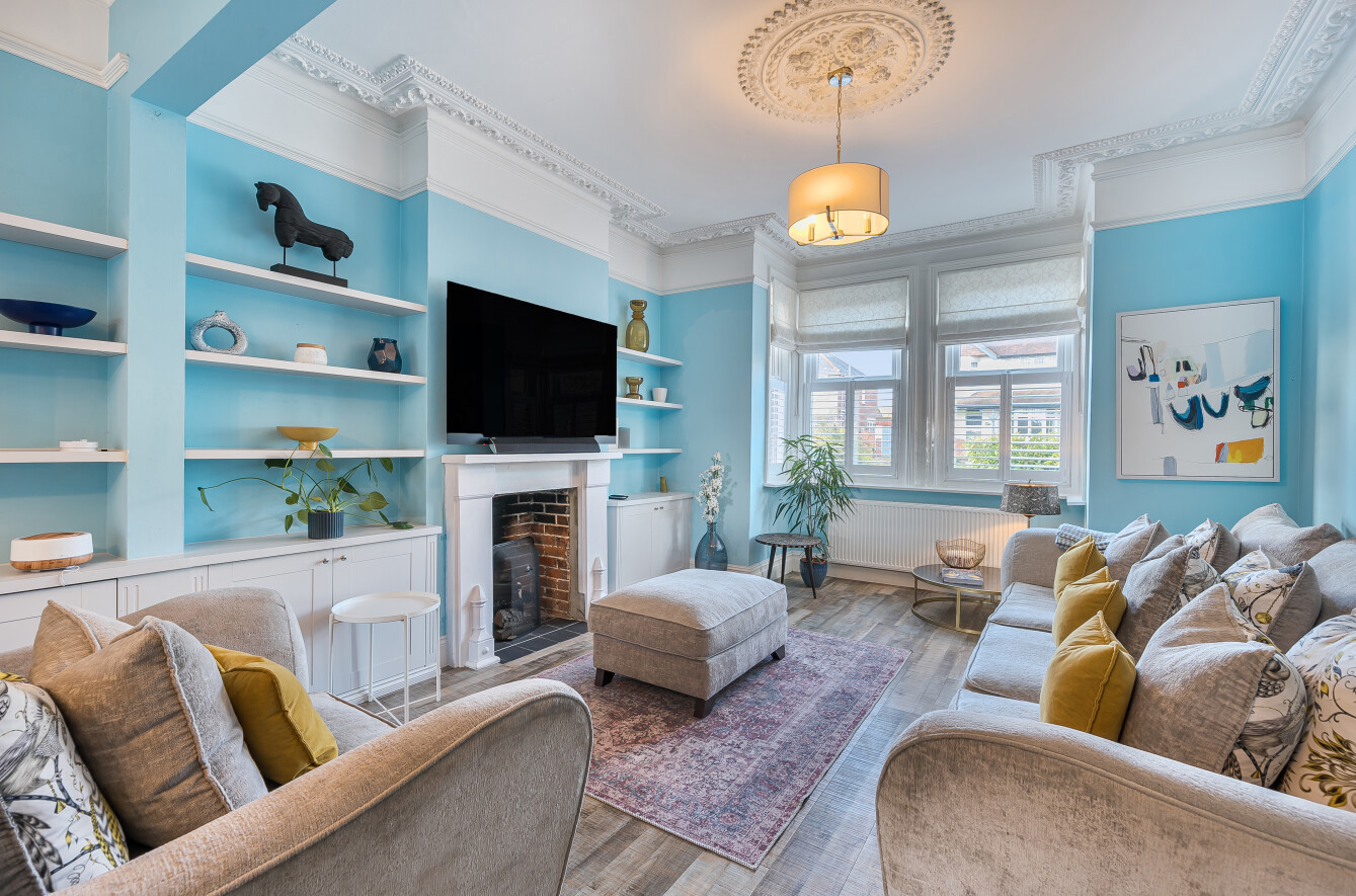 Grosvenor Road, Southampton, Hampshire, SO17 Grosvenor Road, Southampton, Hampshire, SO17 - Charters
