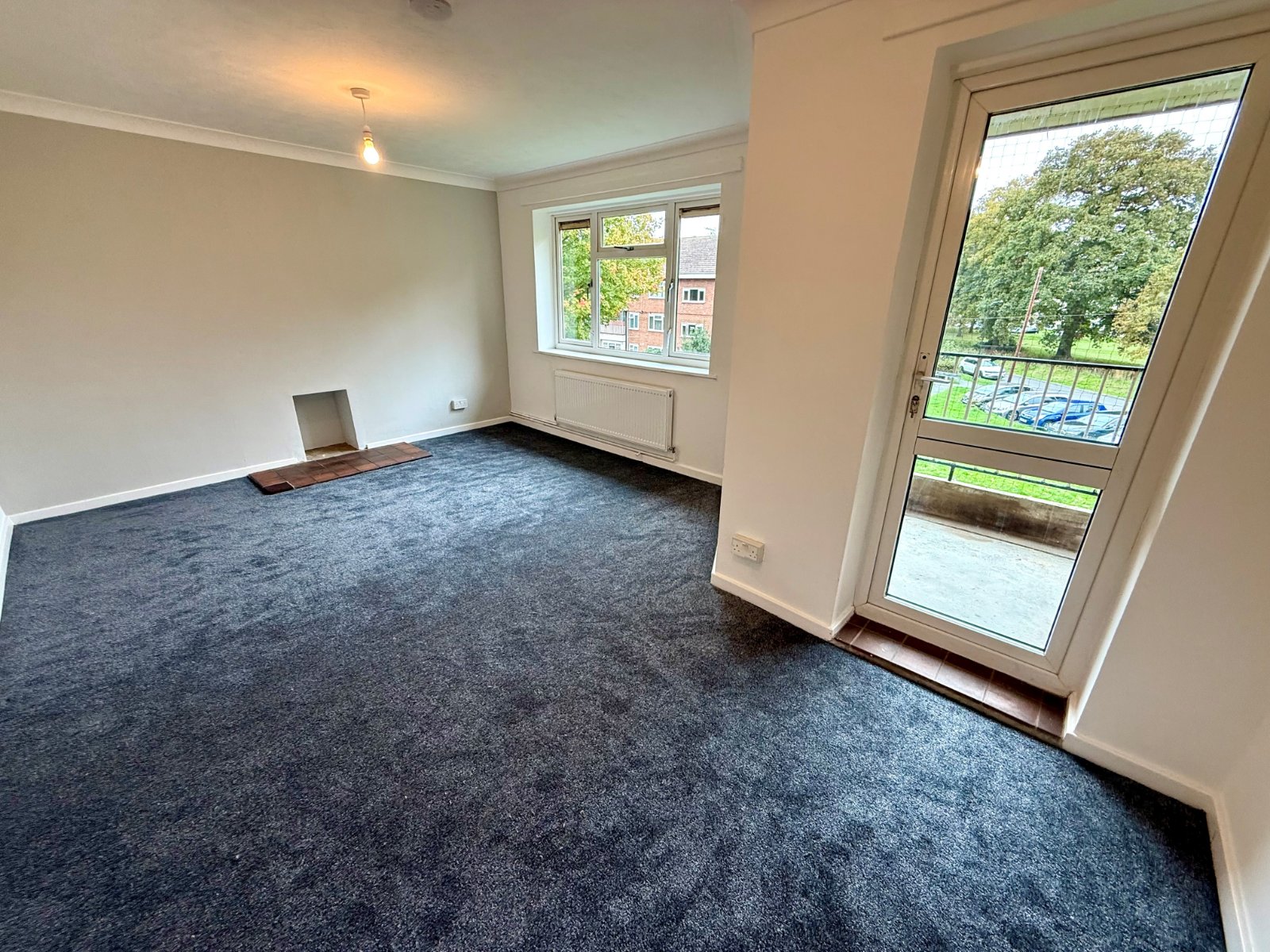 Evenlode Road , Millbrook , Southampton, Hampshire, SO16 - Charters