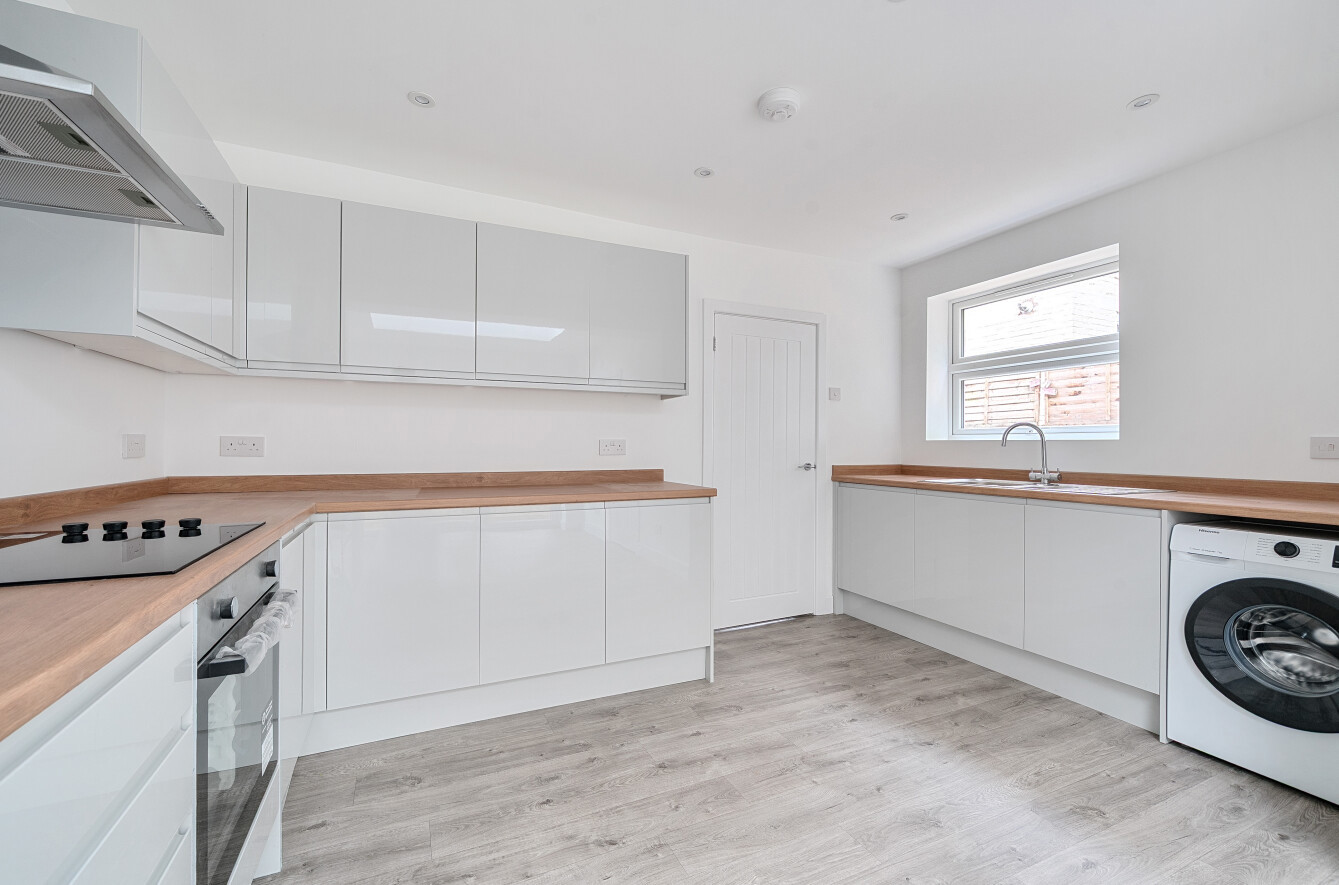 Dale Road, Southampton, Hampshire, SO16 - Charters