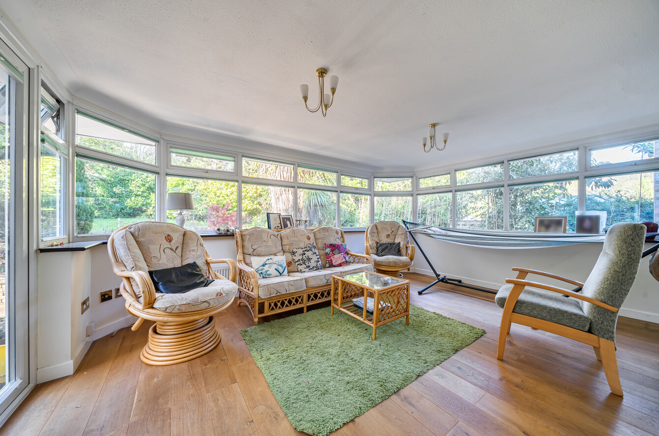 Pine Walk, Chilworth, Southampton, Hampshire, SO16