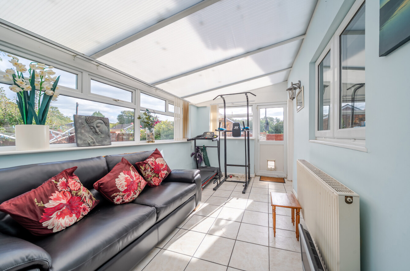Plover Close, Lordswood, Southampton, Hampshire, SO16
