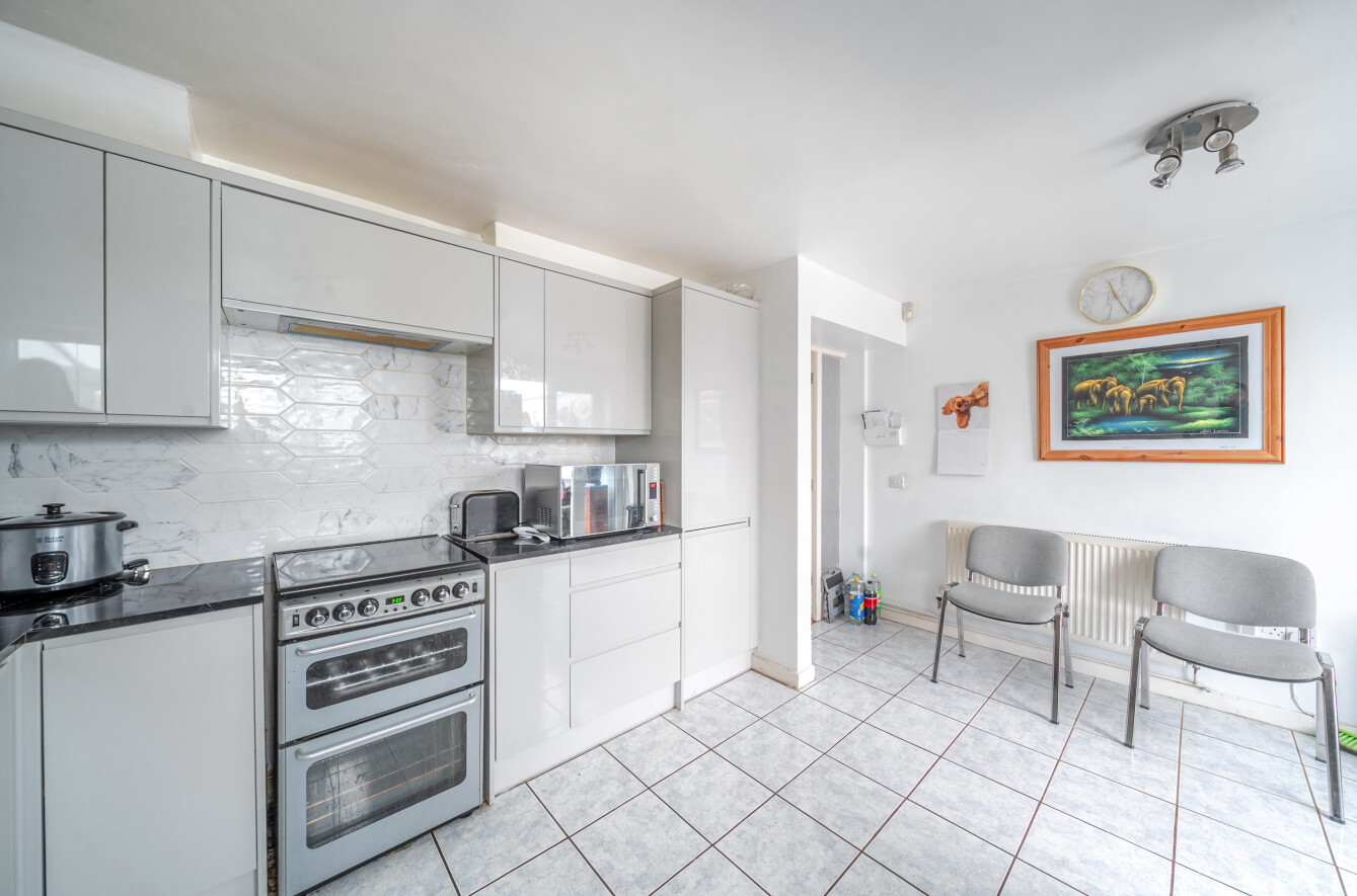 Plover Close, Lordswood, Southampton, Hampshire, SO16