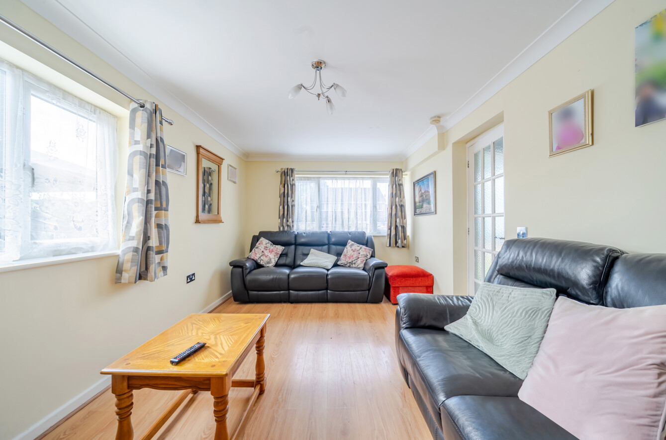 Plover Close, Lordswood, Southampton, Hampshire, SO16