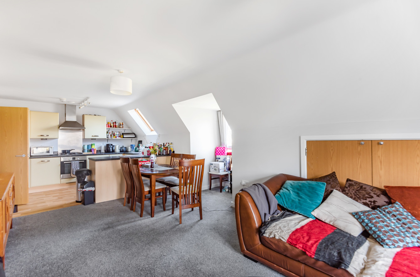 Lindoe Close, Banister Park, Southampton, Hampshire, SO15