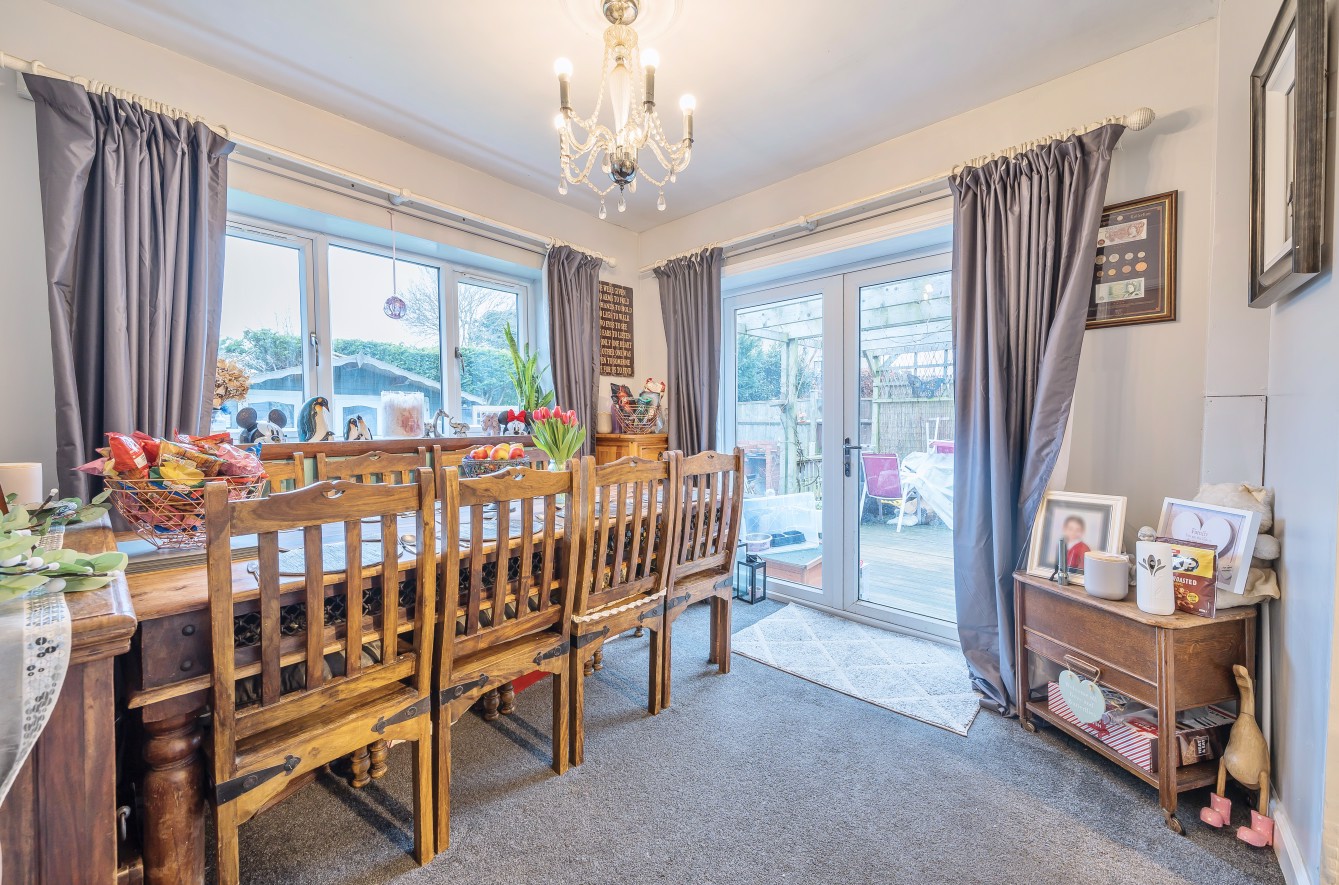 Clifton Road, Regents Park, Southampton, Hampshire, SO15 - Charters