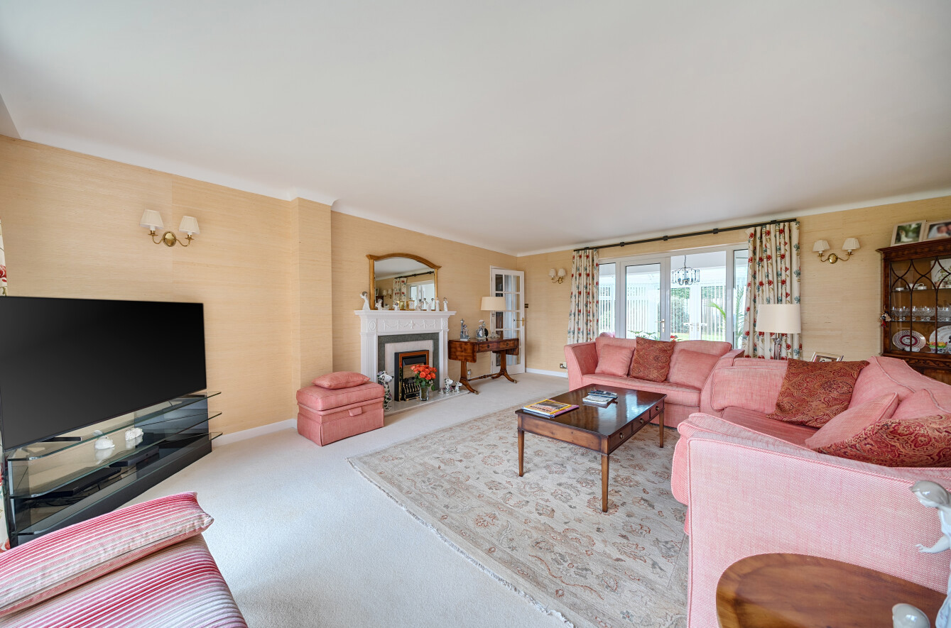 Woodside Crescent, Chilworth, Southampton, Hampshire, SO16