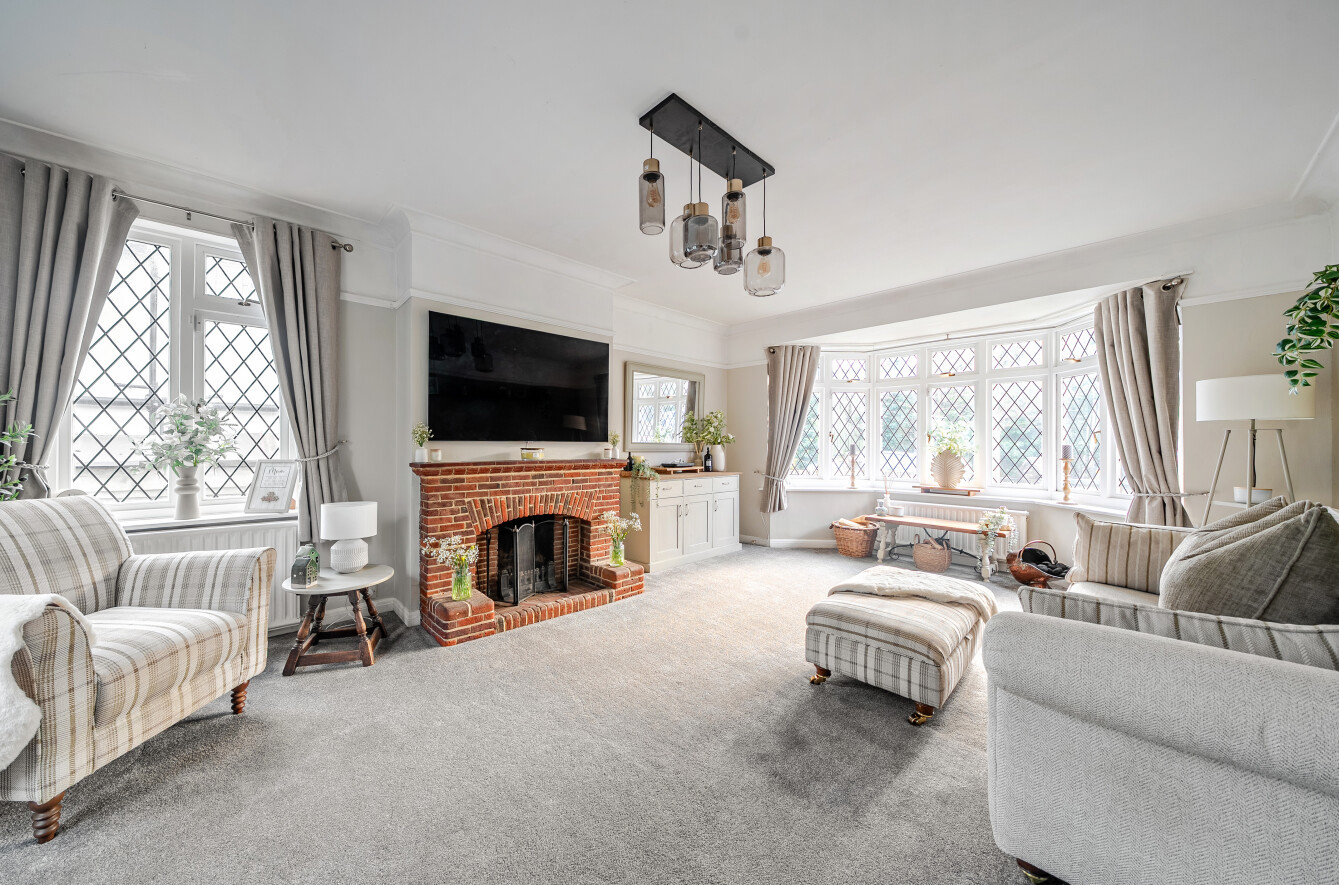 Oaklands Way, Bassett, Southampton, Hampshire, SO16