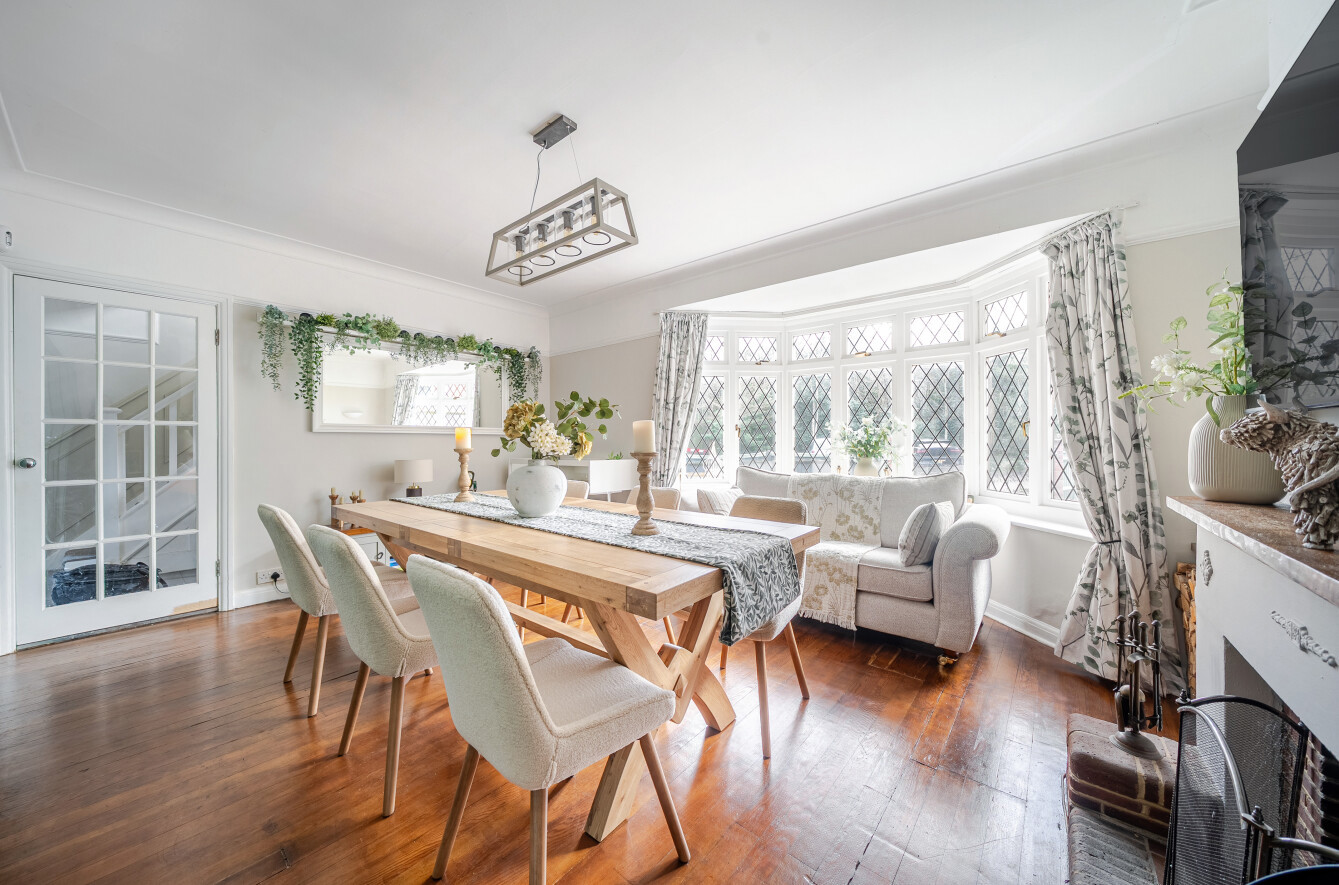 Oaklands Way, Bassett, Southampton, Hampshire, SO16