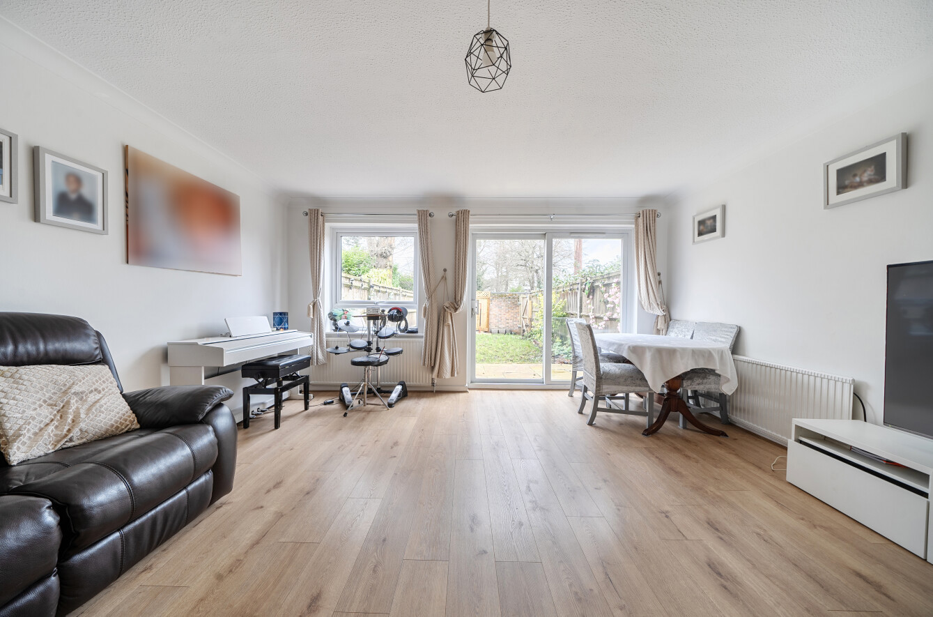 Fitzroy Close, Bassett, Southampton, SO16