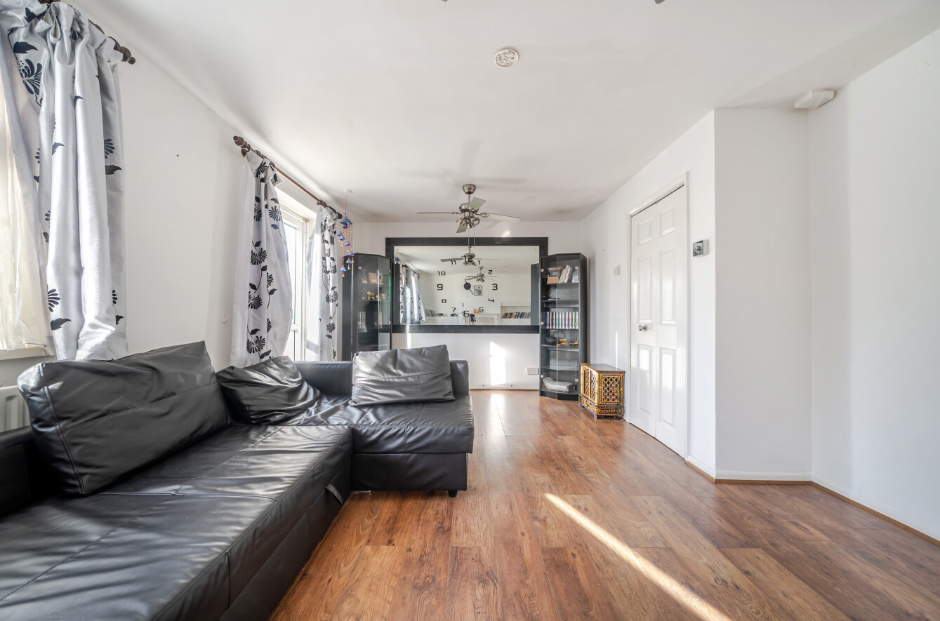 Wallace Road, Weston, Southampton, Hampshire, SO19