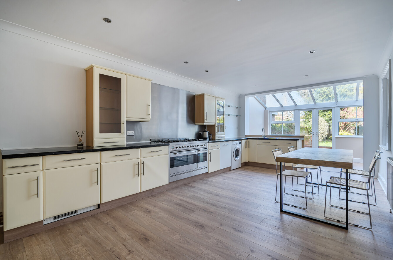 Welbeck Avenue, Highfield, Southampton, Hampshire, SO17