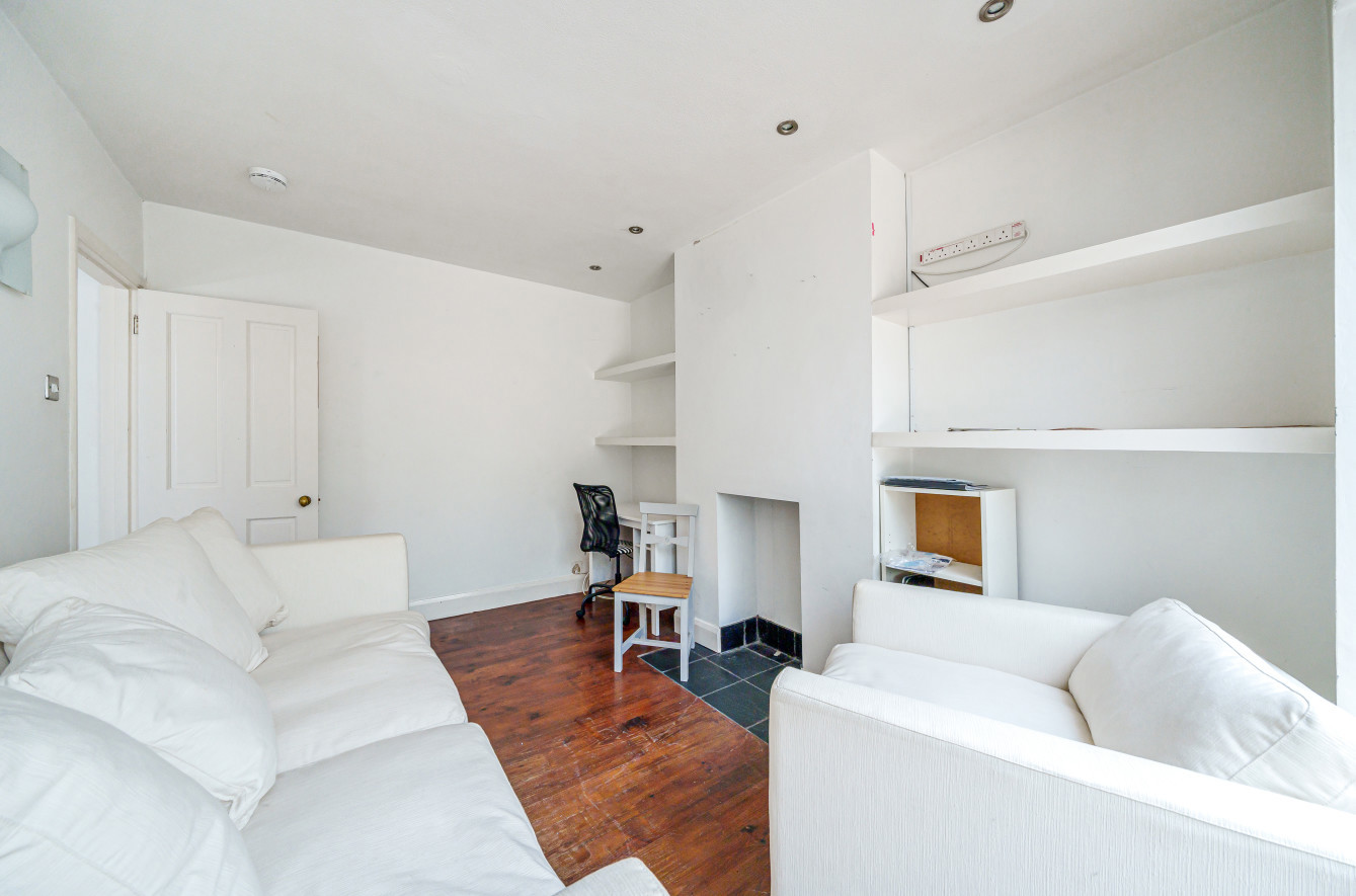 Violet Road, Bassett, Southampton, Hampshire, SO16