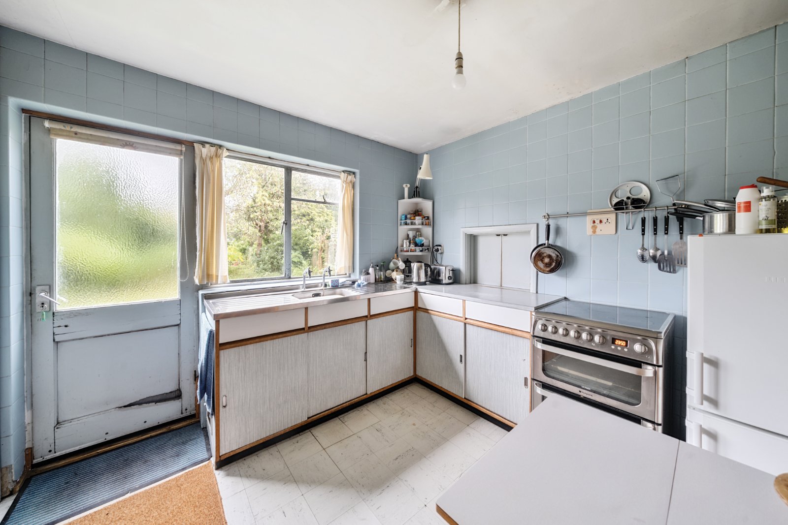 Bassett Crescent West, Bassett, Southampton, Hampshire, SO16