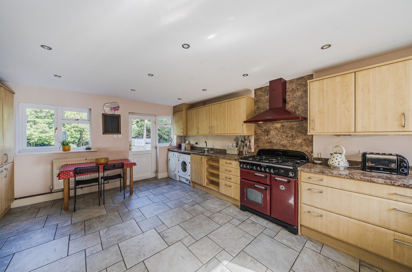 Hutwood Road, Chilworth, Southampton, Hampshire, SO16