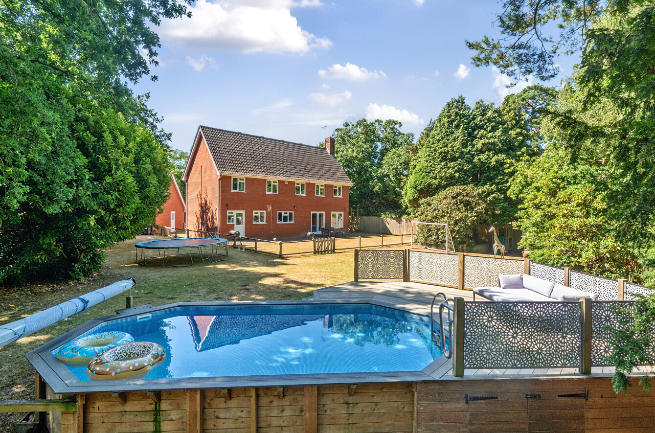 Hutwood Road, Chilworth, Southampton, Hampshire, SO16