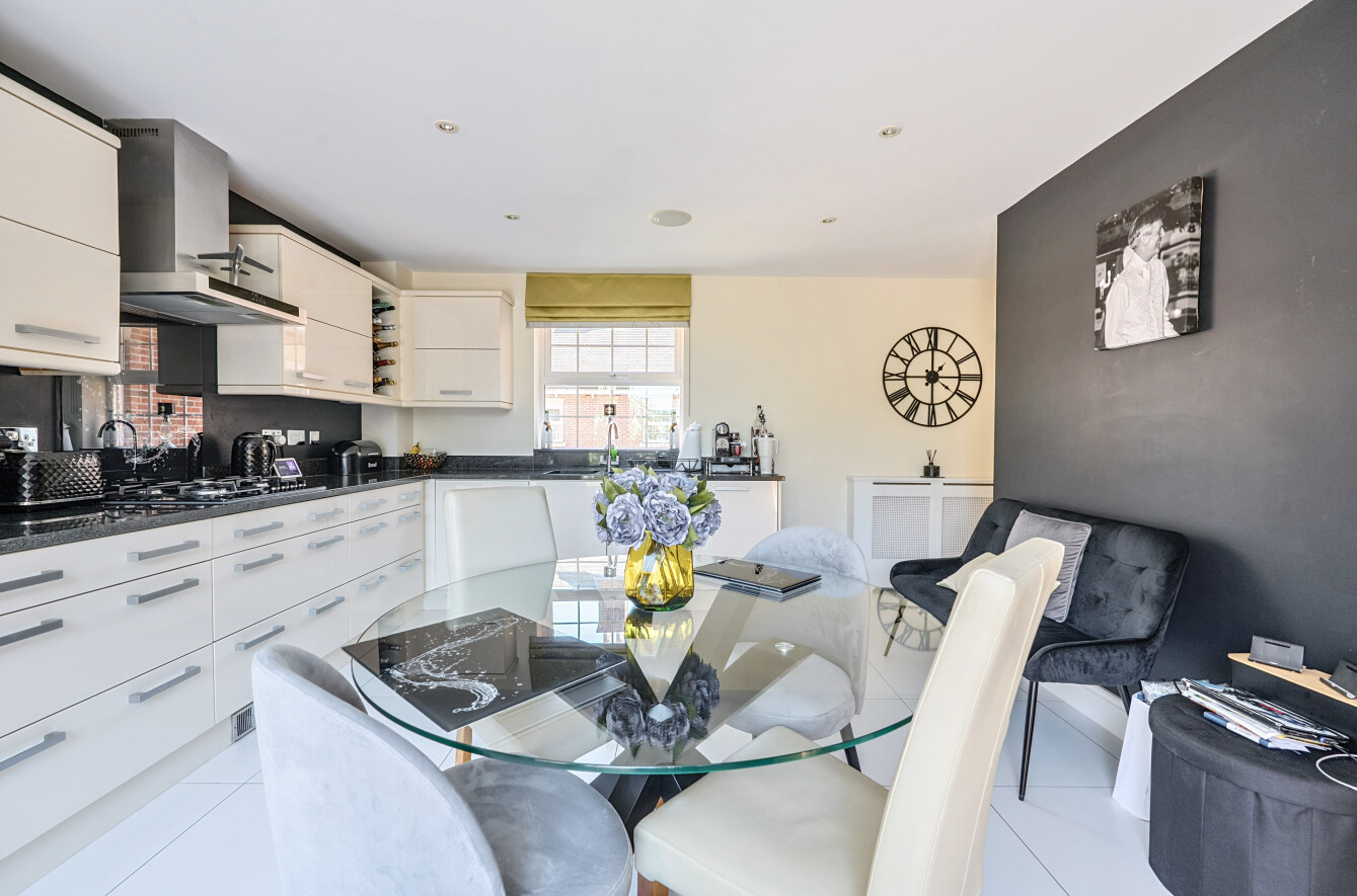 Chilworth Drove, Chilworth, Southampton, Hampshire, SO16