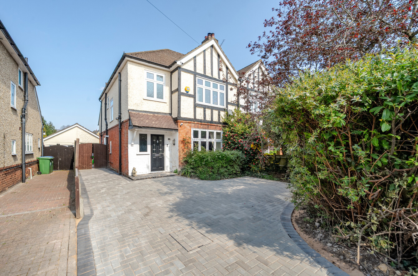 Westrow Gardens, Banister Park, Southampton, Hampshire, SO15