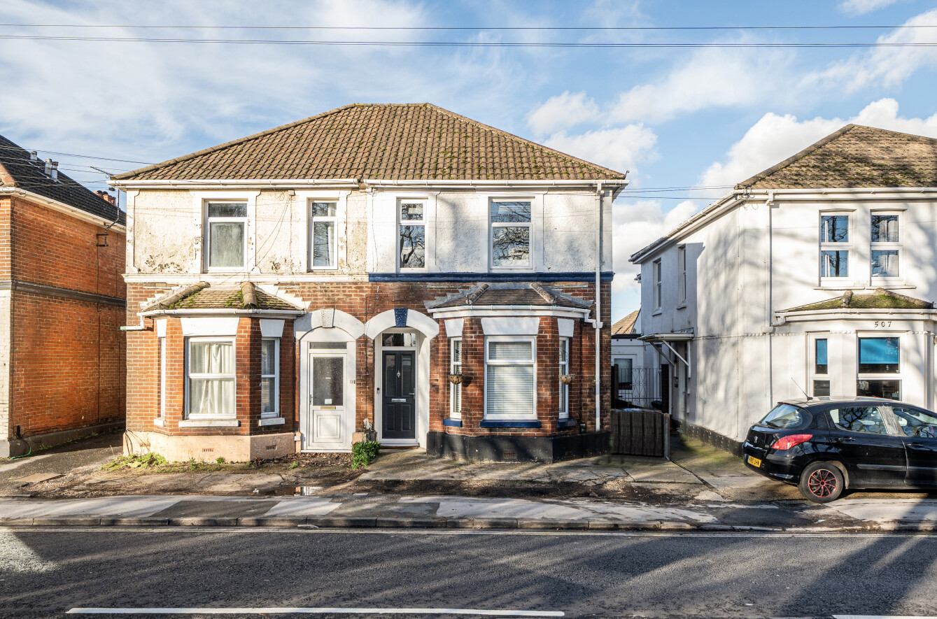 Bitterne Road East, Bitterne, Southampton, Hampshire, SO18