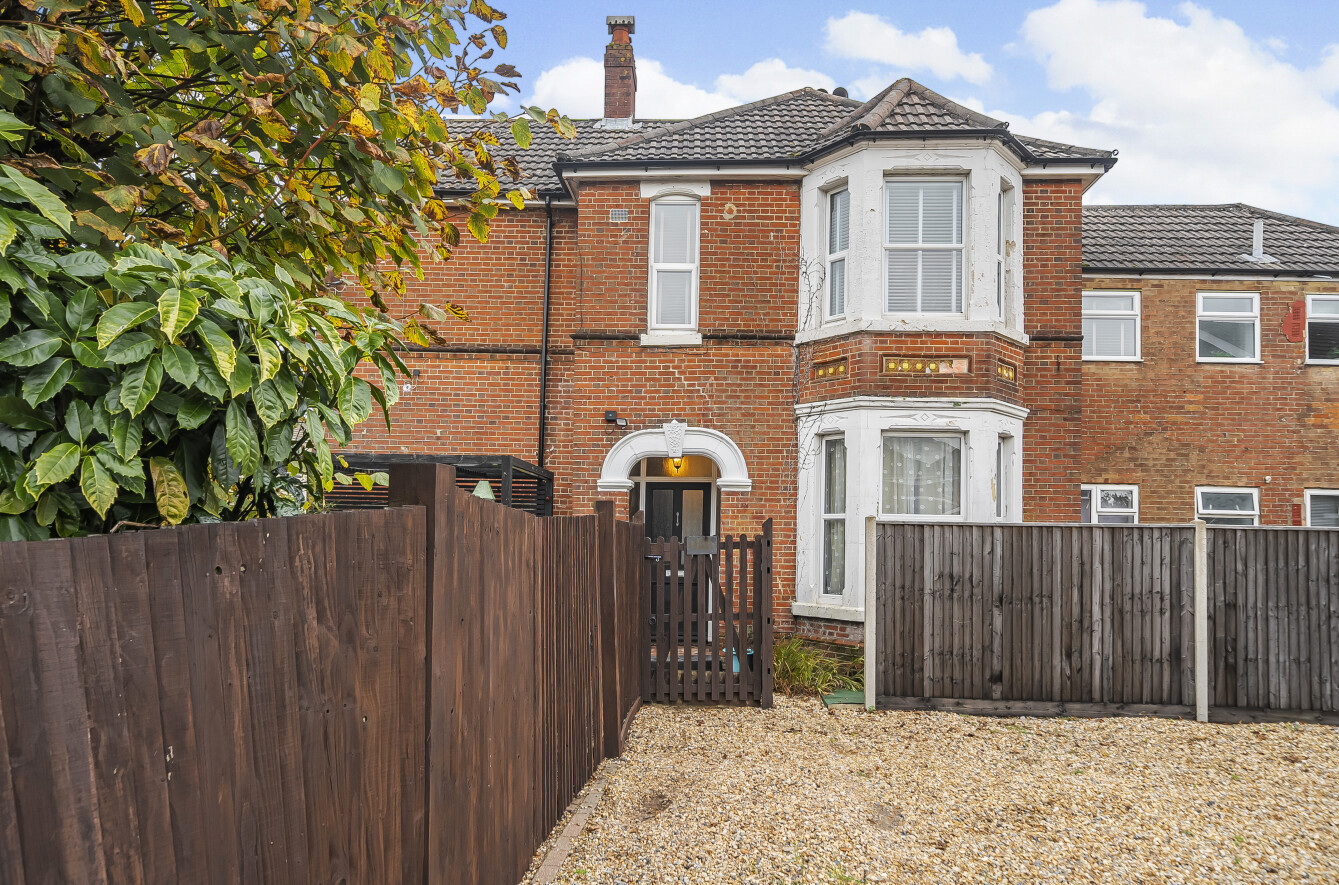 Foundry Lane, Shirley, Southampton, Hampshire, SO15 - Charters