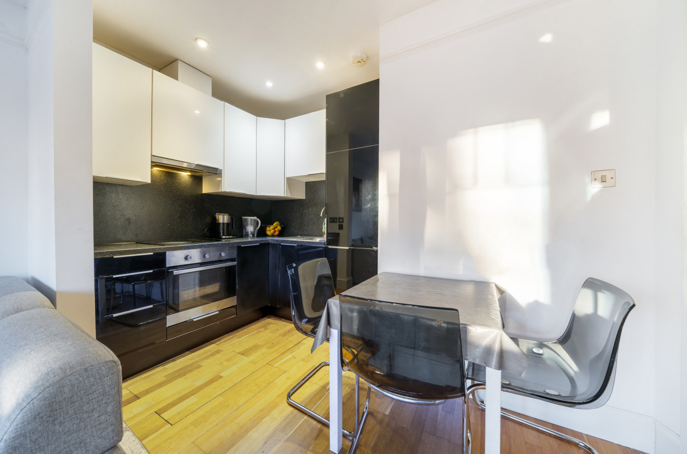 St James Road, Upper Shirley, Southampton, Hampshire, SO15 St James Road, Upper Shirley, Southampton, Hampshire, SO15 - Charters