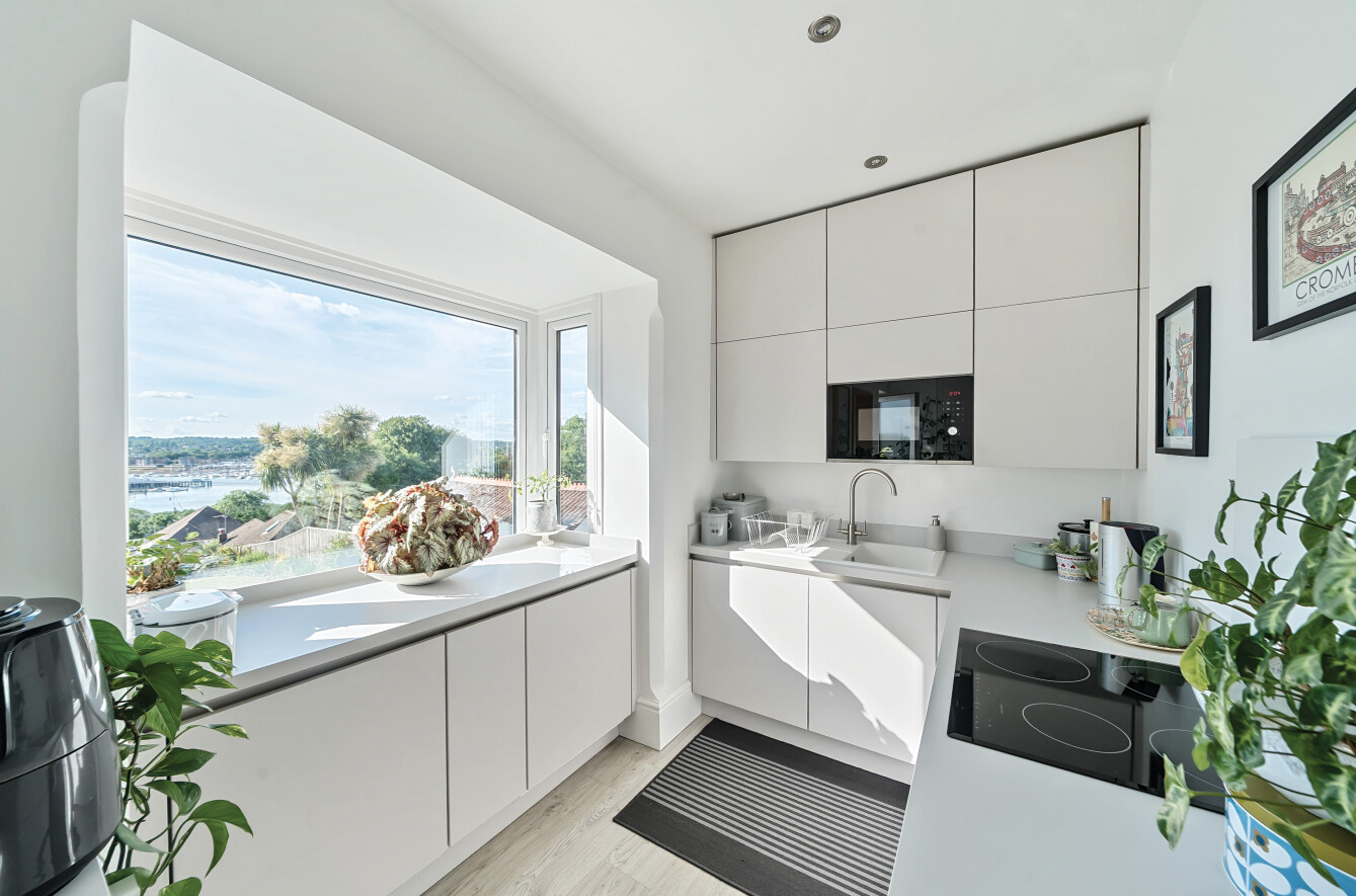 Peartree Avenue, Bitterne, Southampton, Hampshire, SO19