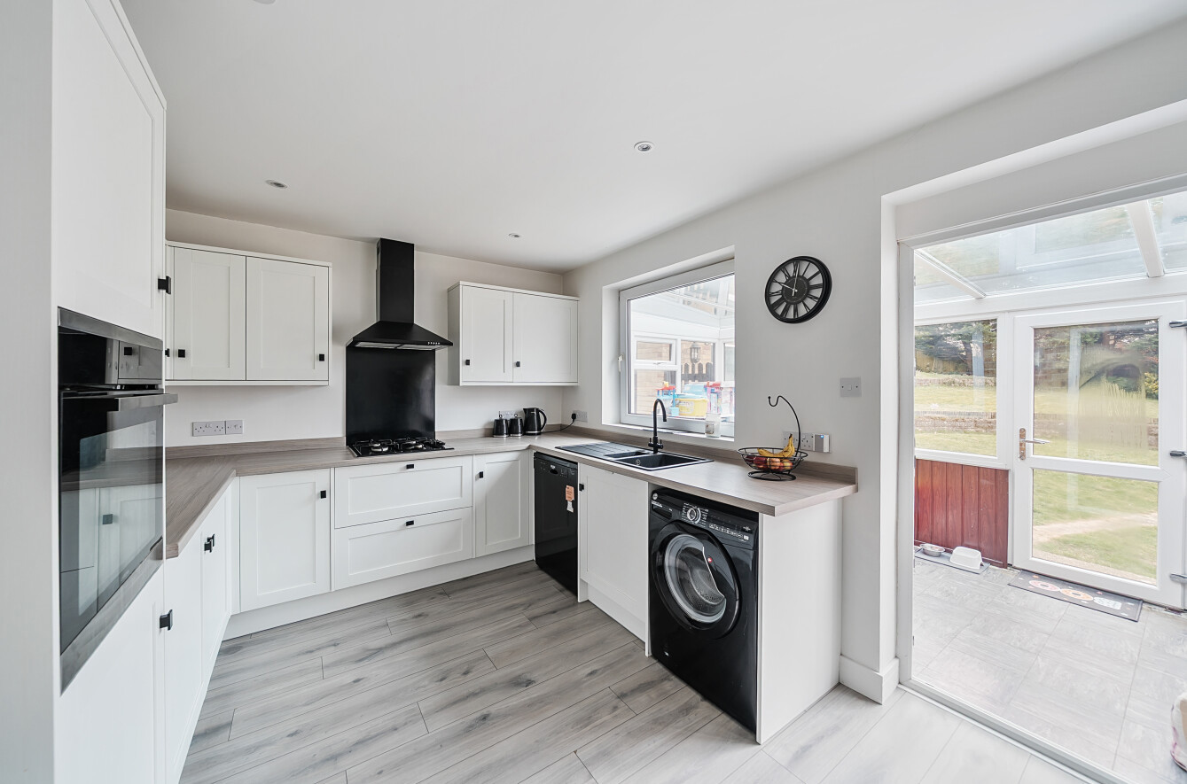 Aldermoor Road, Aldermoor, Southampton, Hampshire, SO16 - Charters