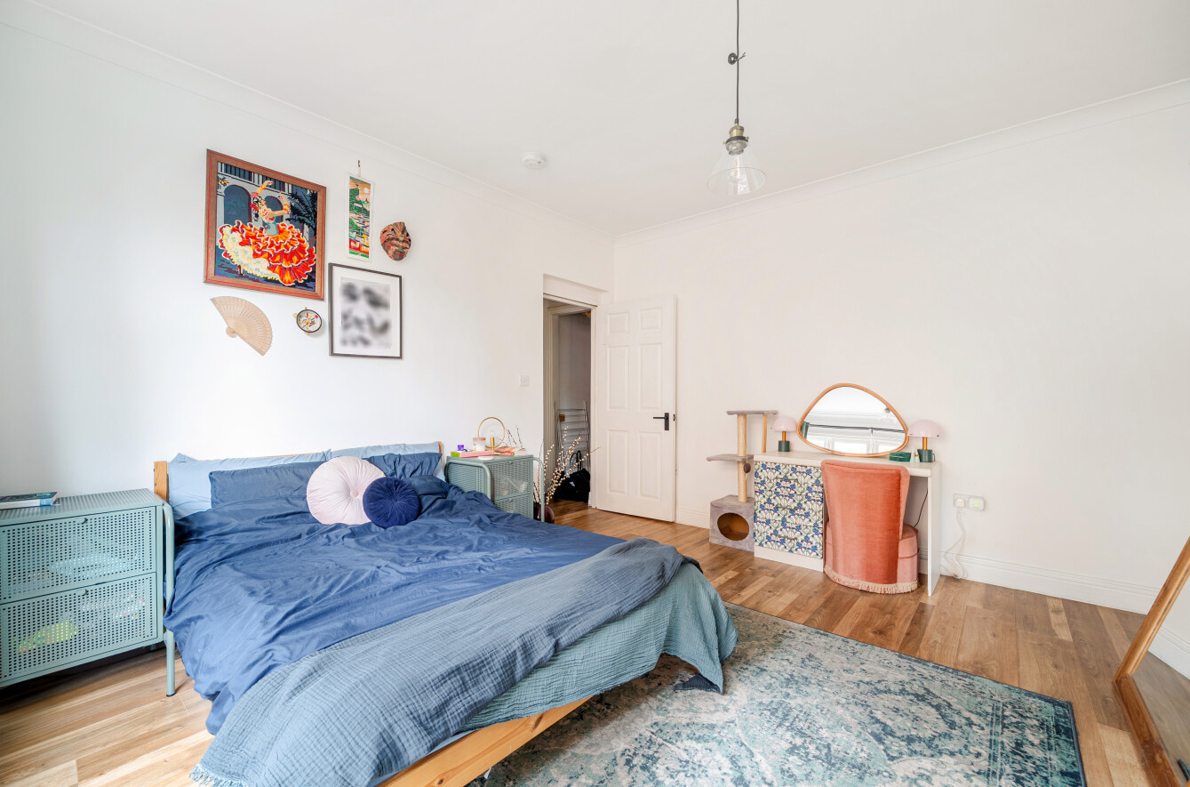 Newlands Avenue, Shirley, Southampton, Hampshire, SO15