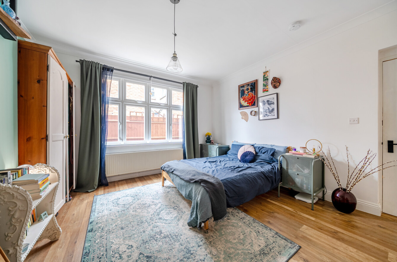 Newlands Avenue, Shirley, Southampton, Hampshire, SO15