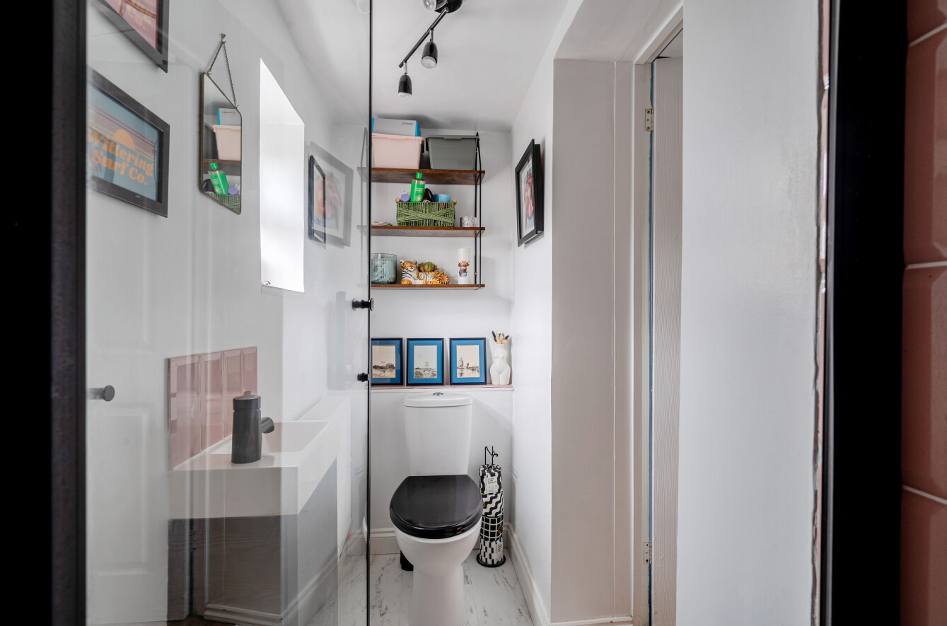 Newlands Avenue, Shirley, Southampton, Hampshire, SO15