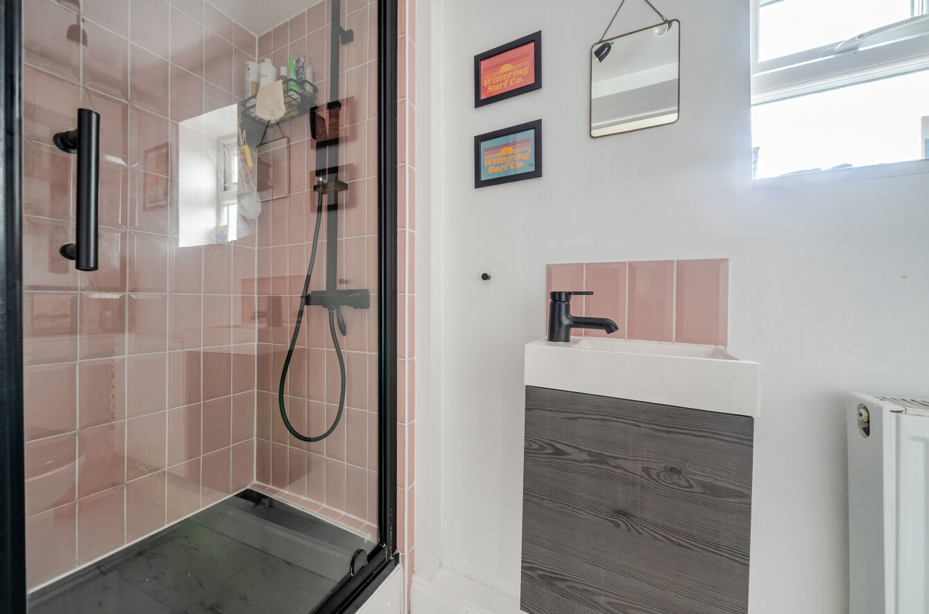 Newlands Avenue, Shirley, Southampton, Hampshire, SO15