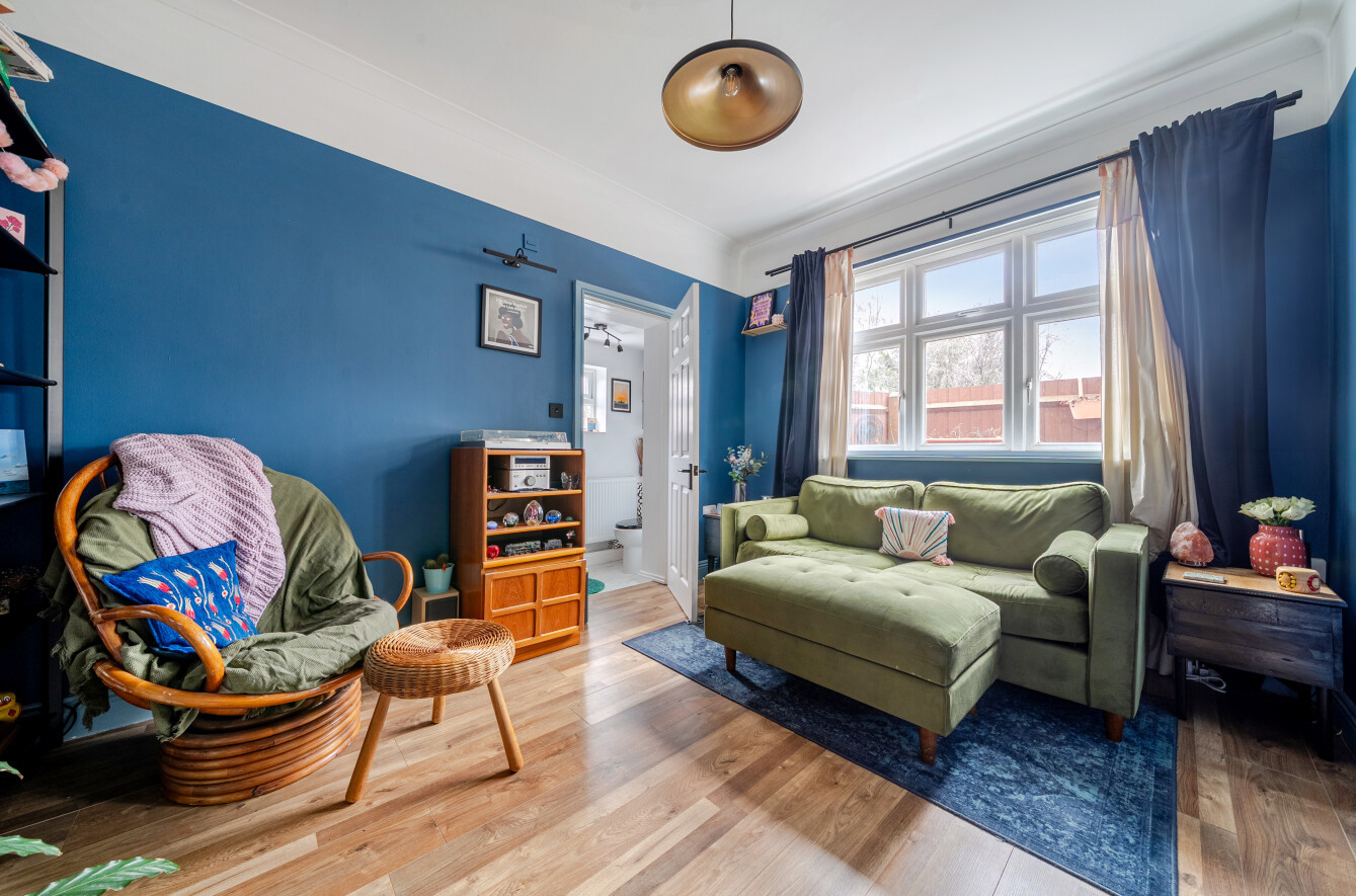 Newlands Avenue, Shirley, Southampton, Hampshire, SO15