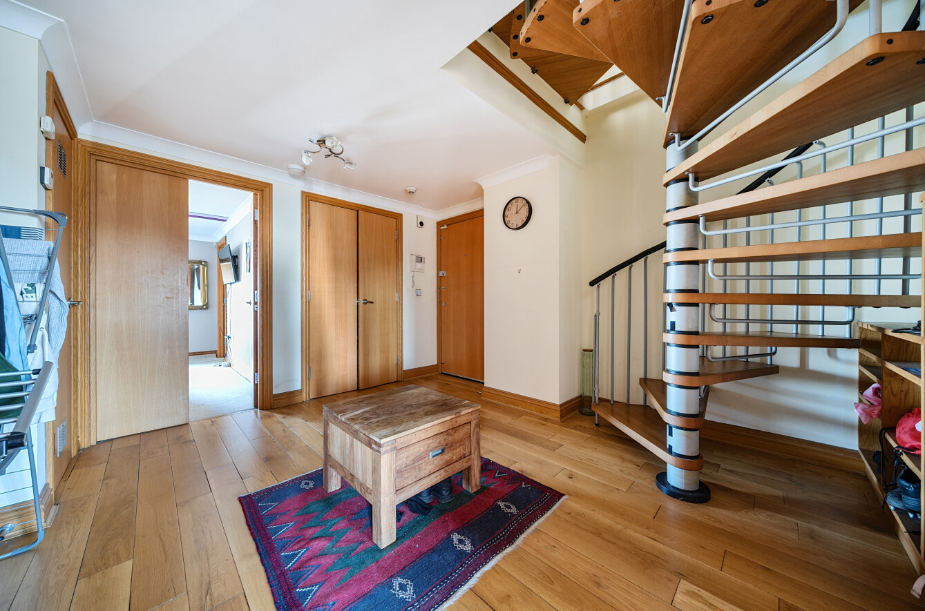 Canute Road, Southampton, Hampshire, SO14