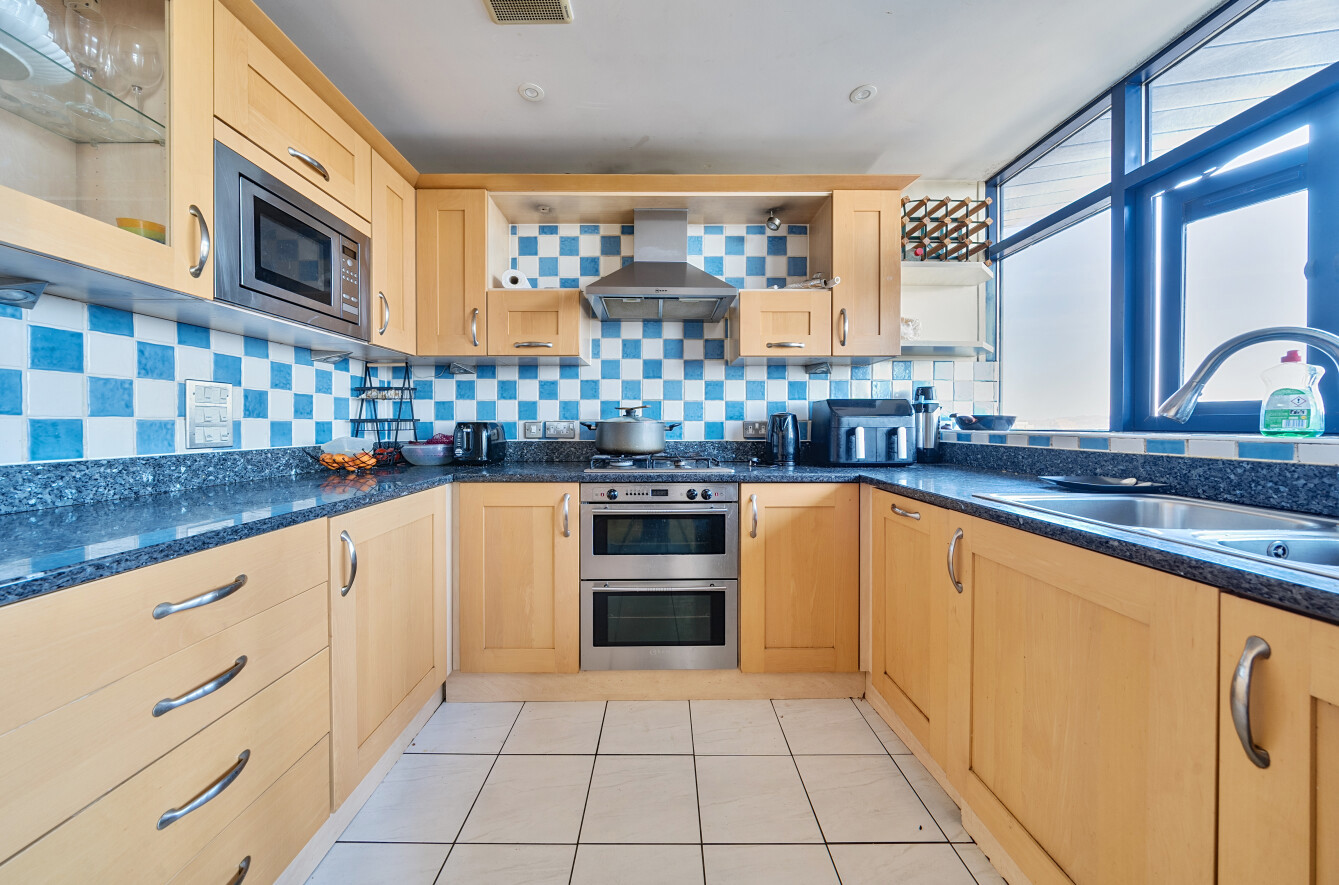 Canute Road, Southampton, Hampshire, SO14