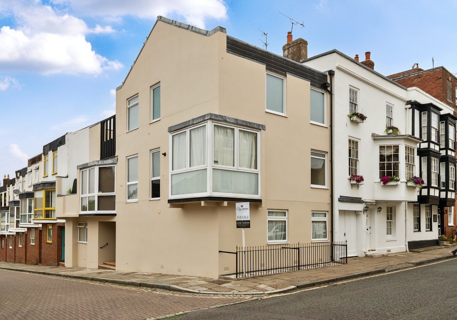 Westgate Street, Southampton, Hampshire, SO14