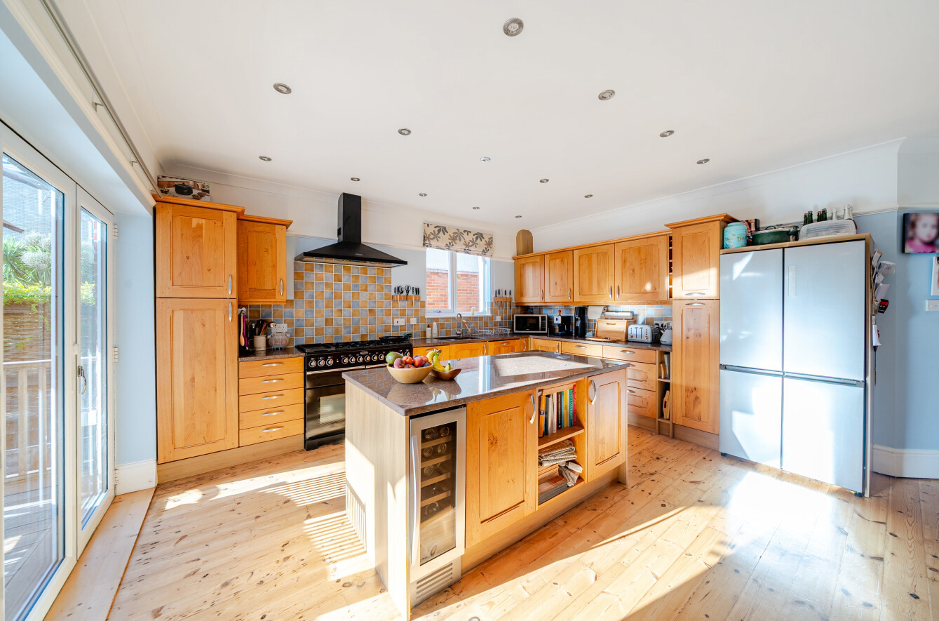 Highfield Road, Highfield, Southampton, Hampshire, SO17