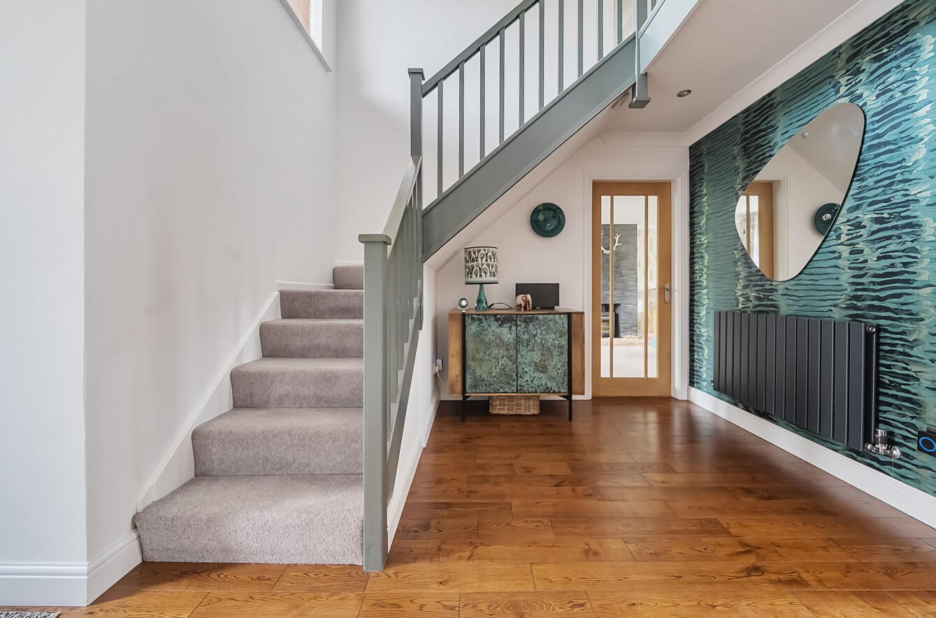 Monks Wood Close, Bassett, Southampton, Hampshire, SO16 - Charters