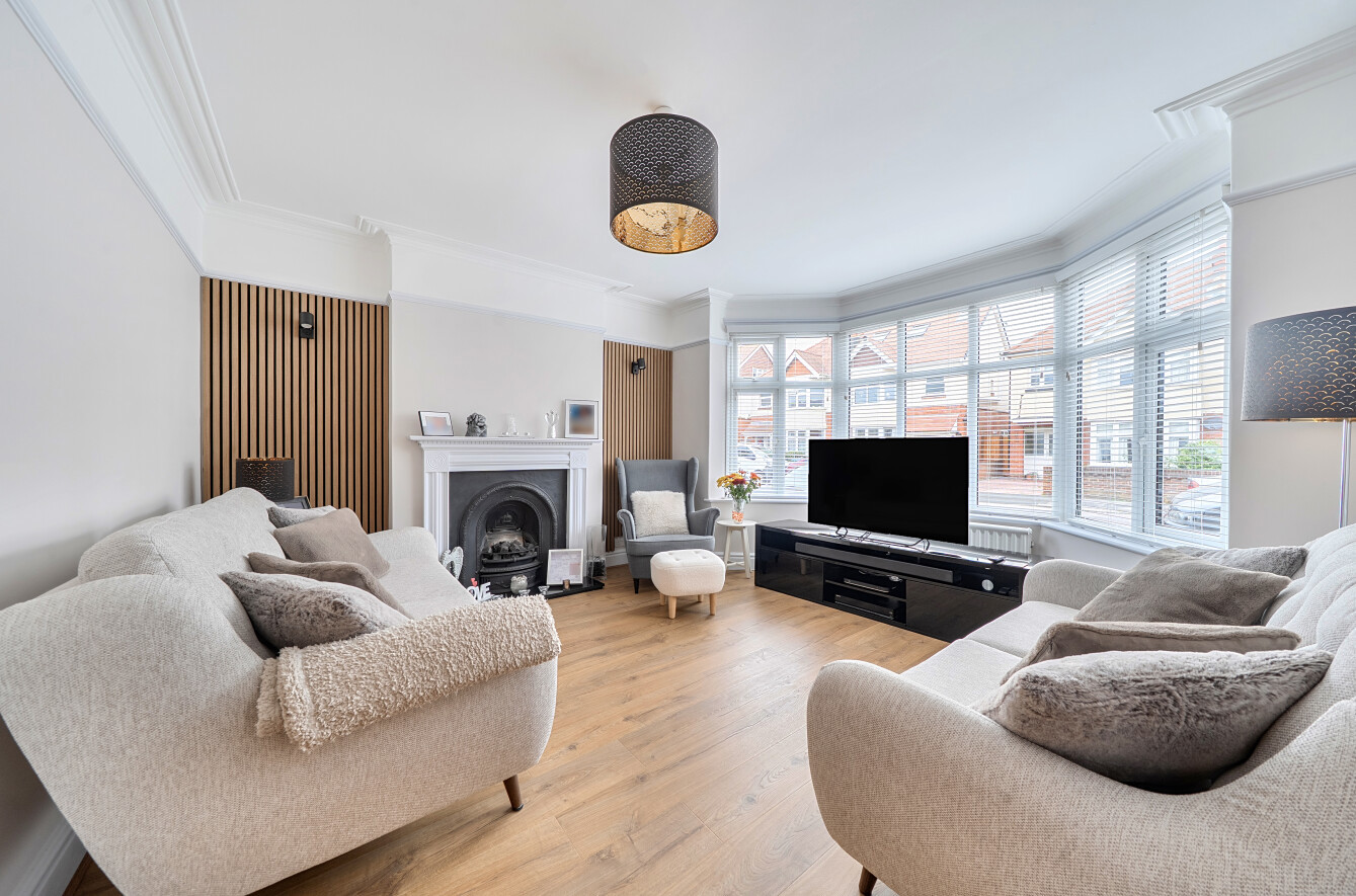 Newlands Avenue, Shirley, Southampton, Hampshire, SO15