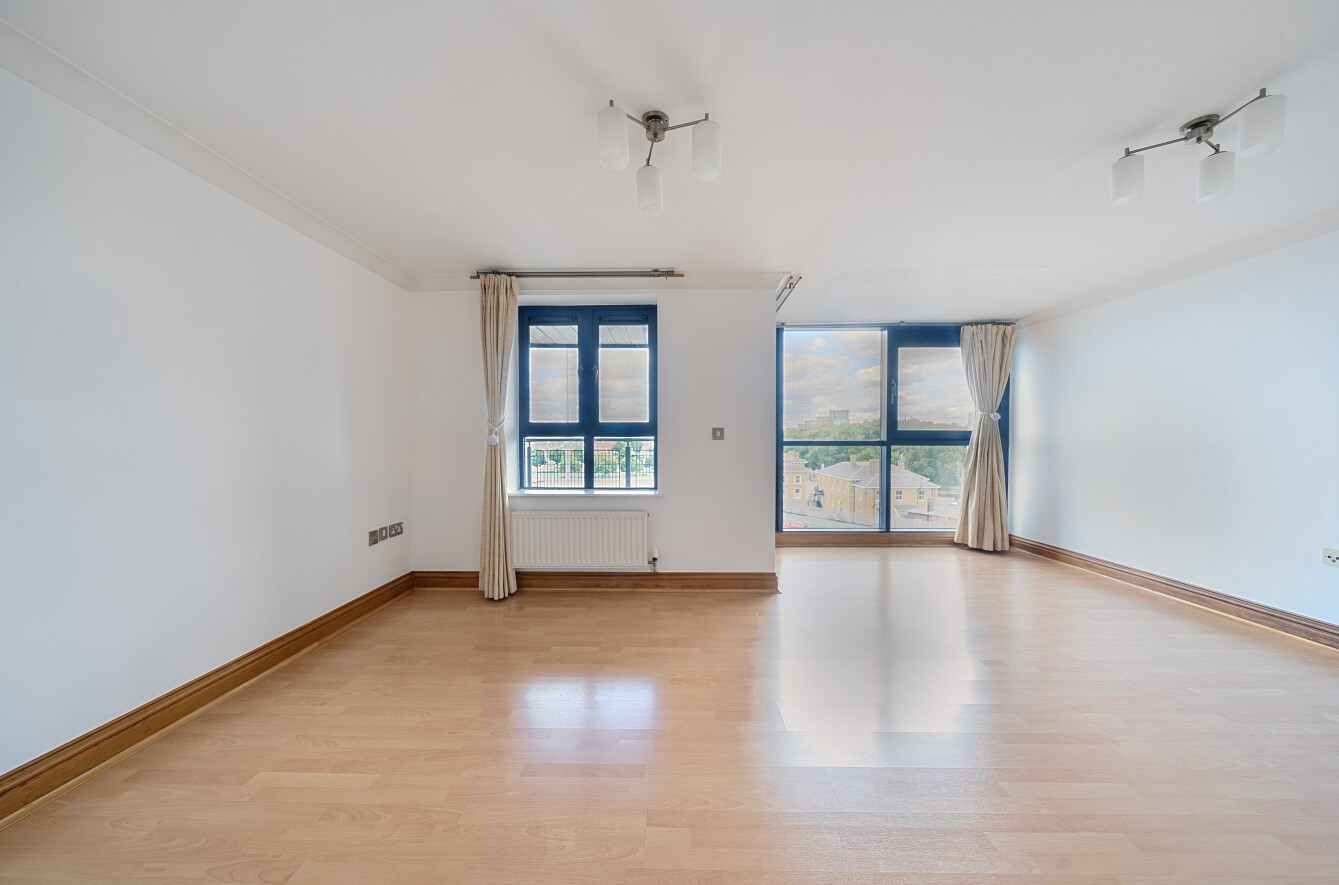 Canute Road, Southampton, Hampshire, SO14