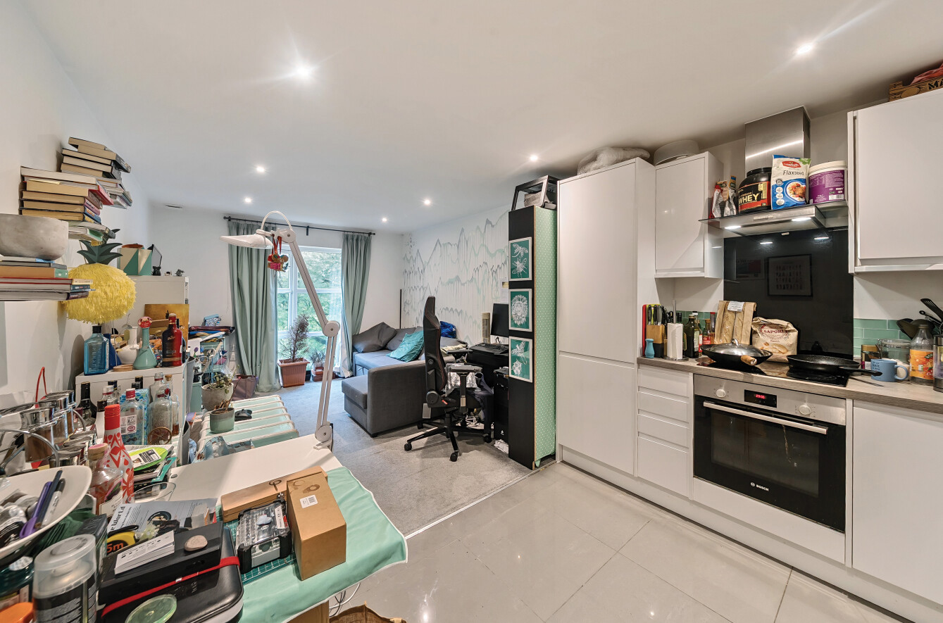 Queens Terrace, Southampton, Hampshire, SO14