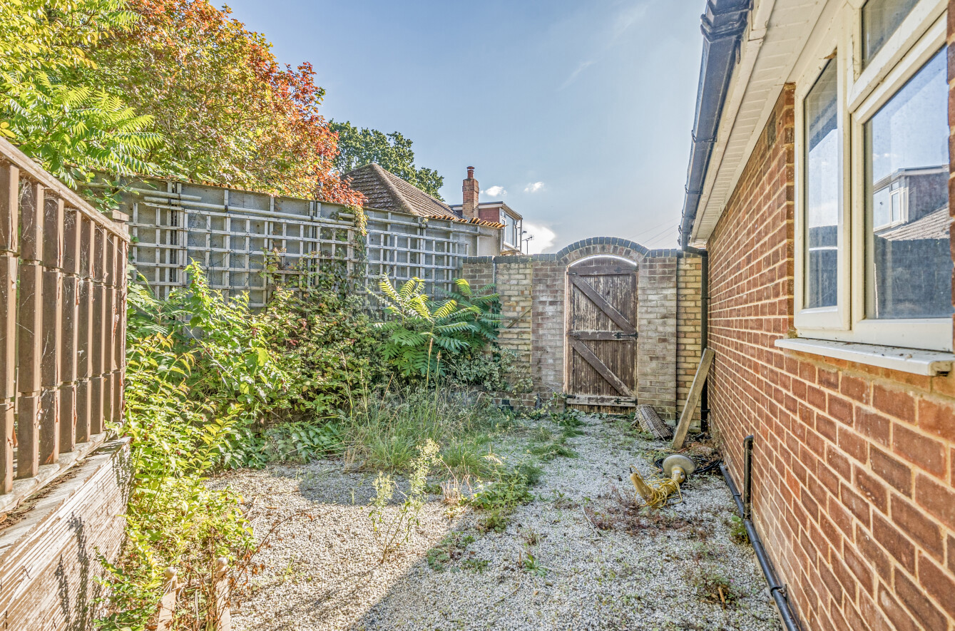 Dale Valley Close, Hollybrook, Southampton, Hampshire, SO16