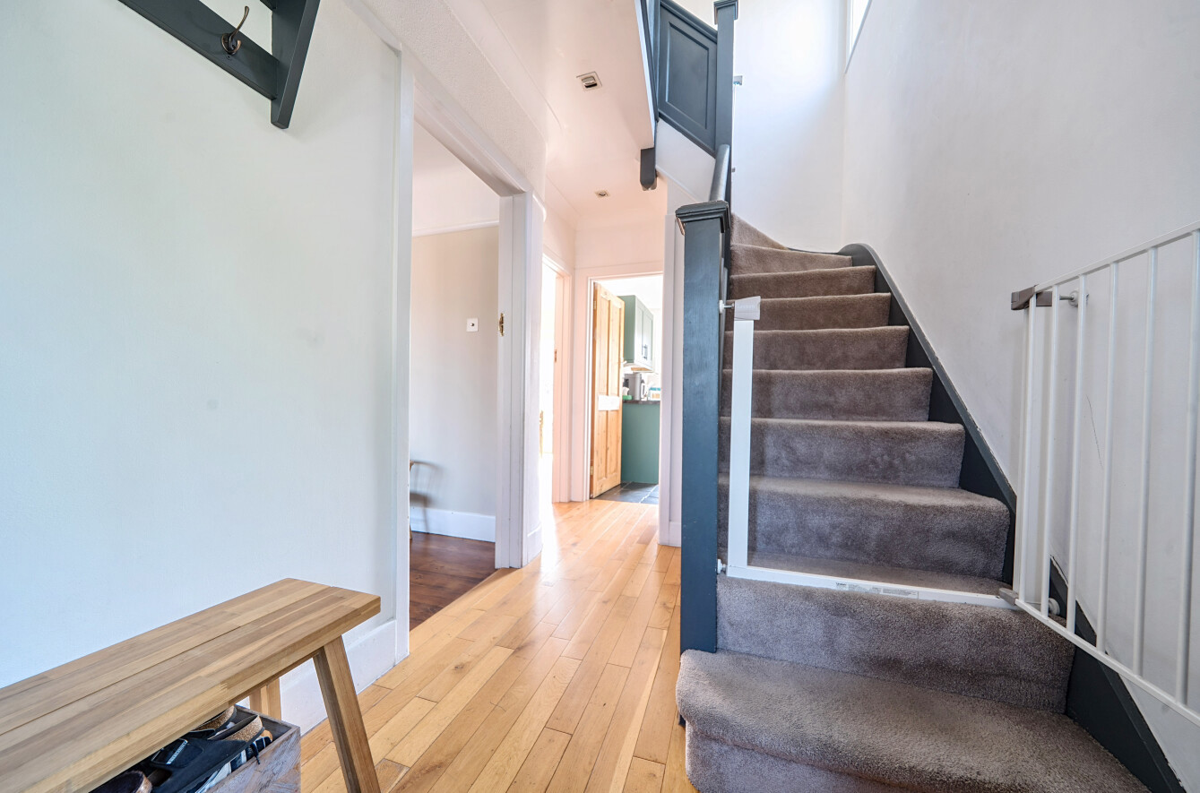Dawlish Avenue, Upper Shirley, Southampton, Hampshire, SO15